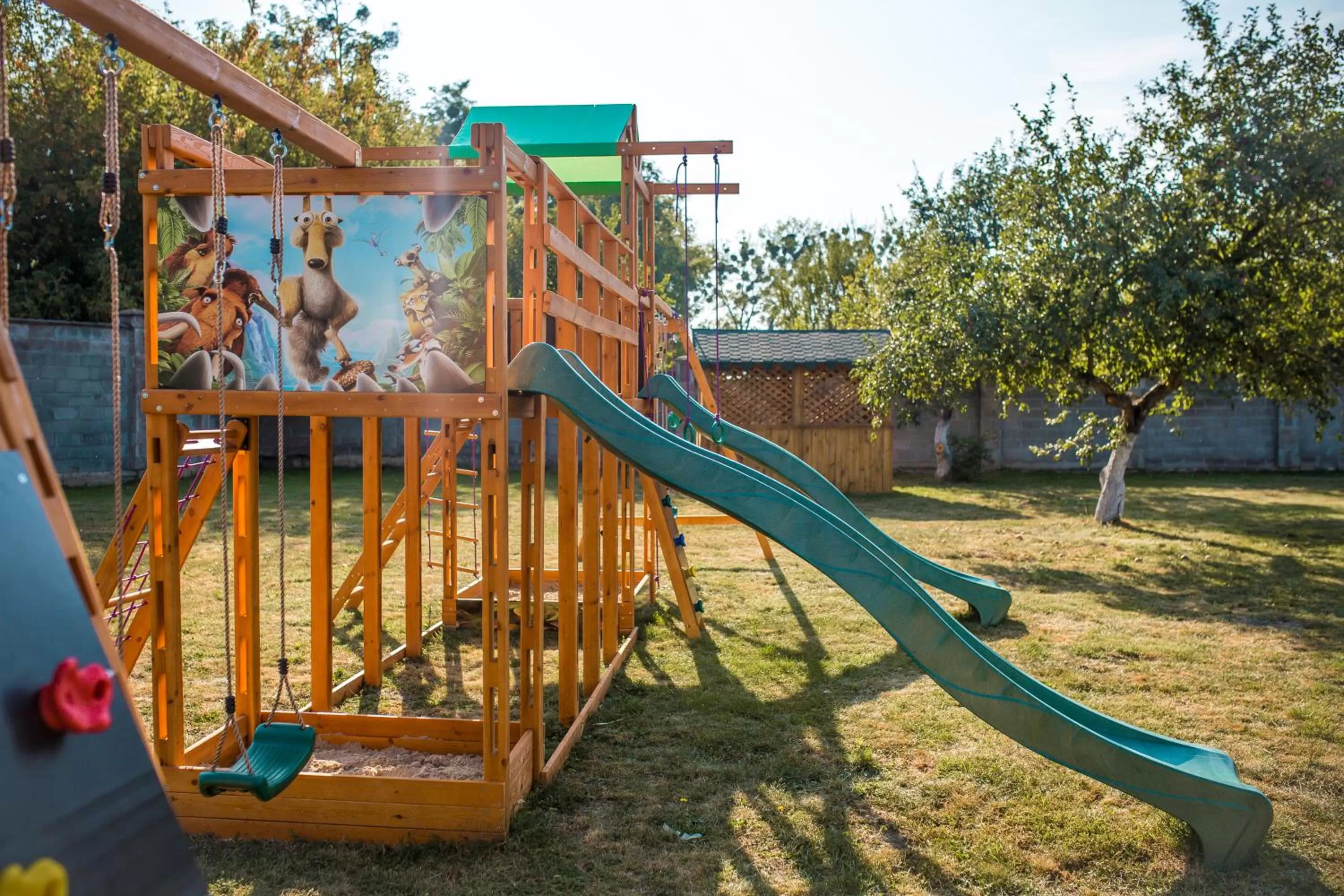 Property building in Fermerska Hata