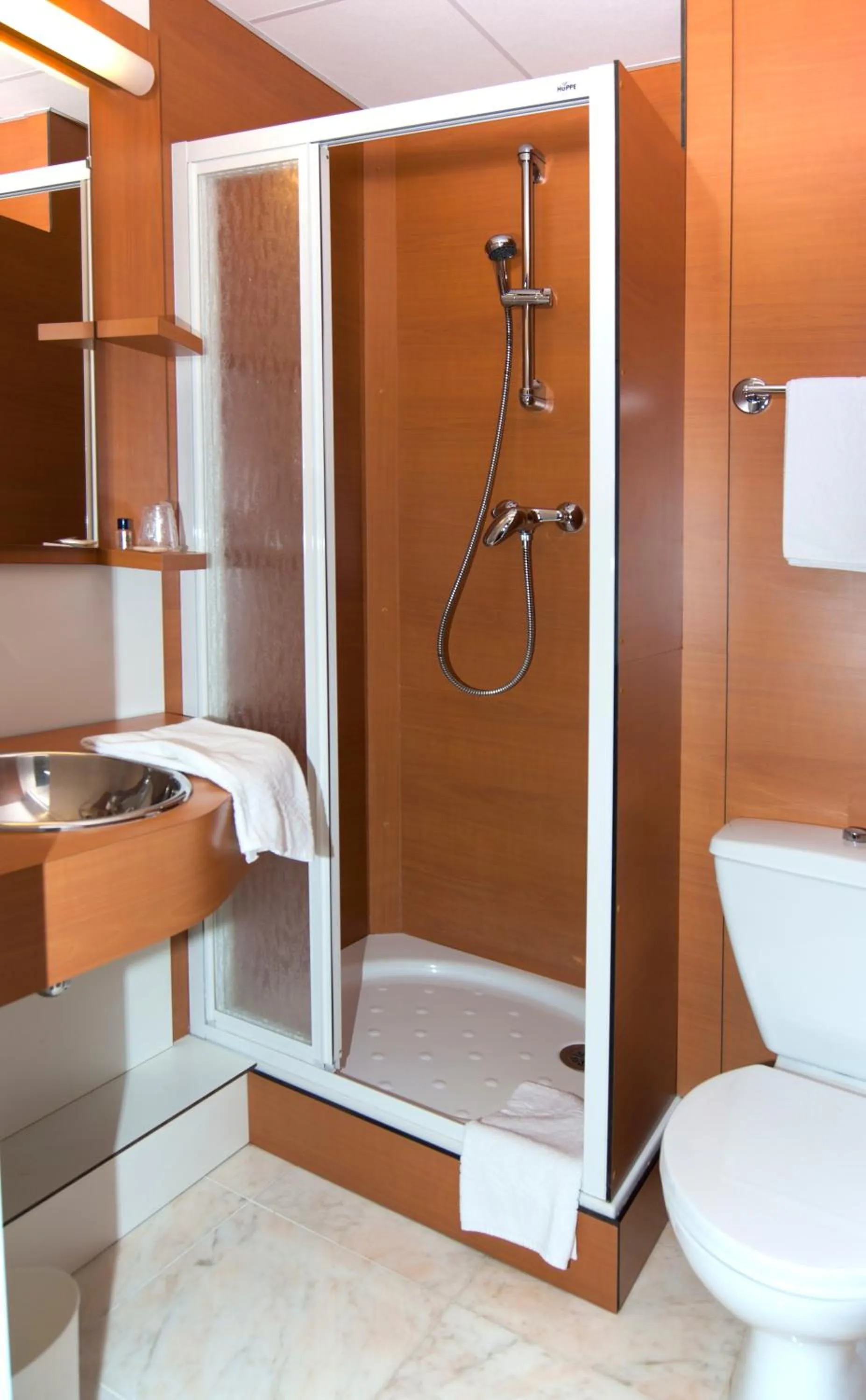 Double Room in Brit Hotel Rennes Le Castel