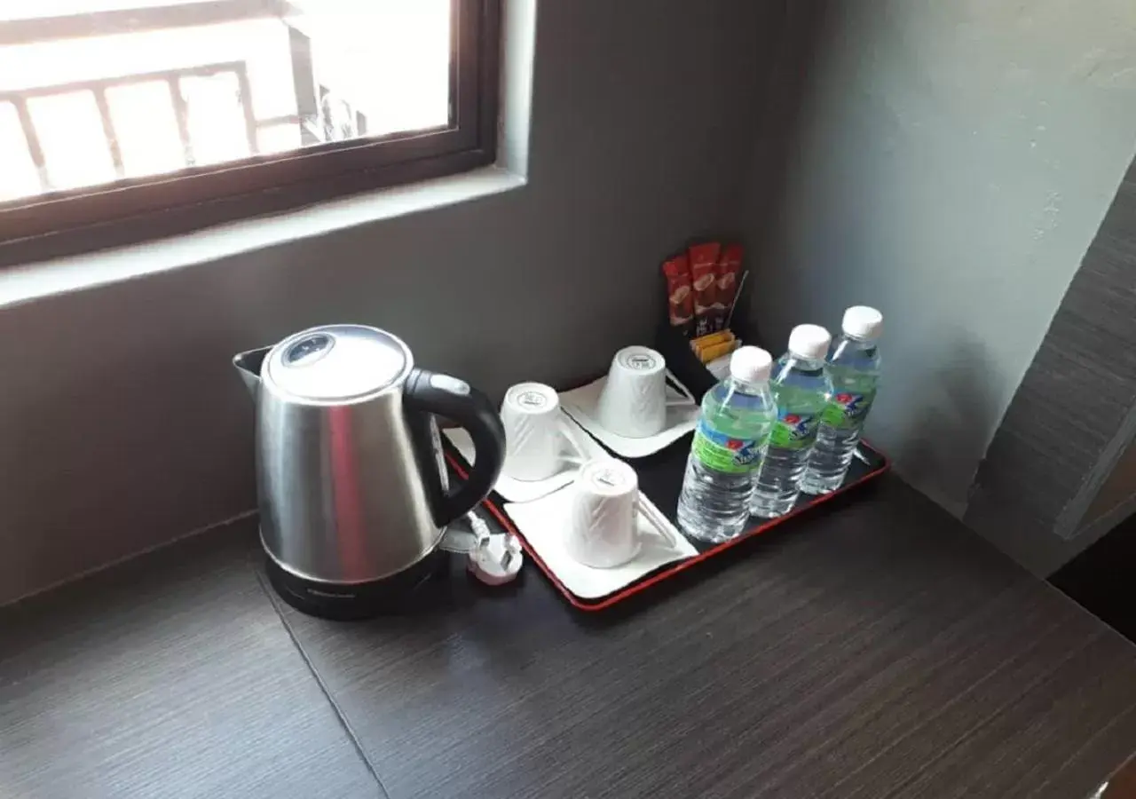 Coffee/tea facilities in Cute Hotel & Dorms Ipoh