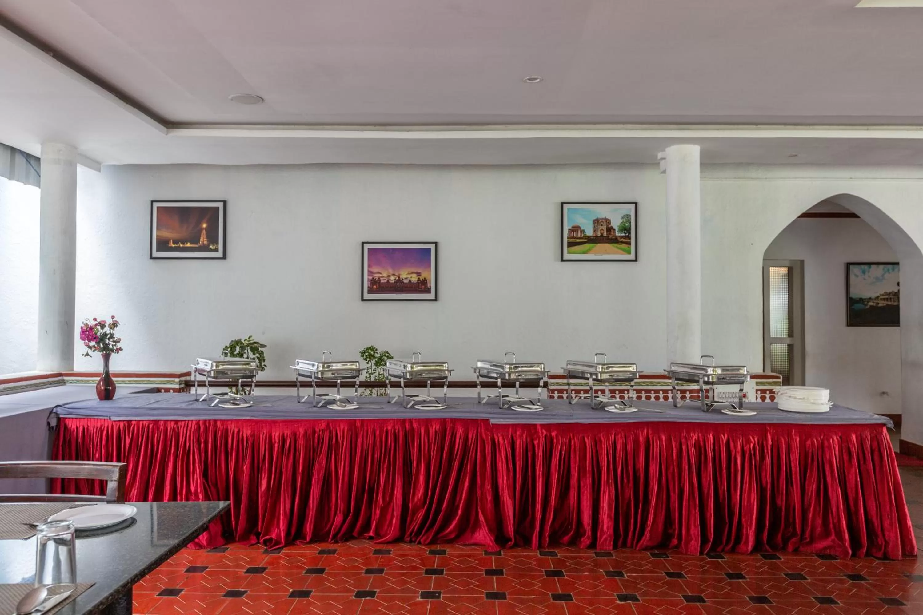 KSTDC Hotel Mayura Bhuvaneshwari Kamalapur