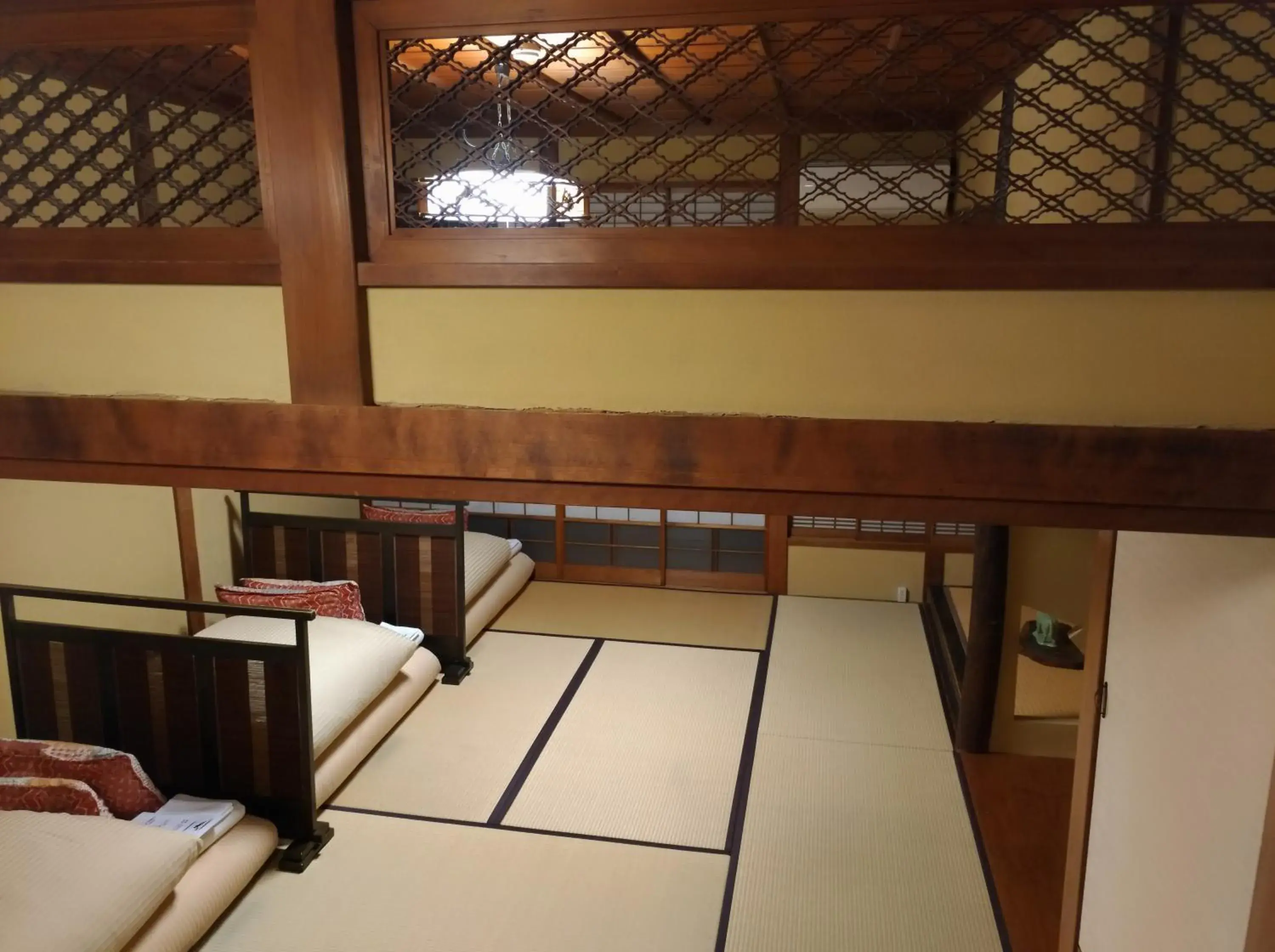 Photo of the whole room in K's House Ito Onsen - Historical Ryokan Hostel