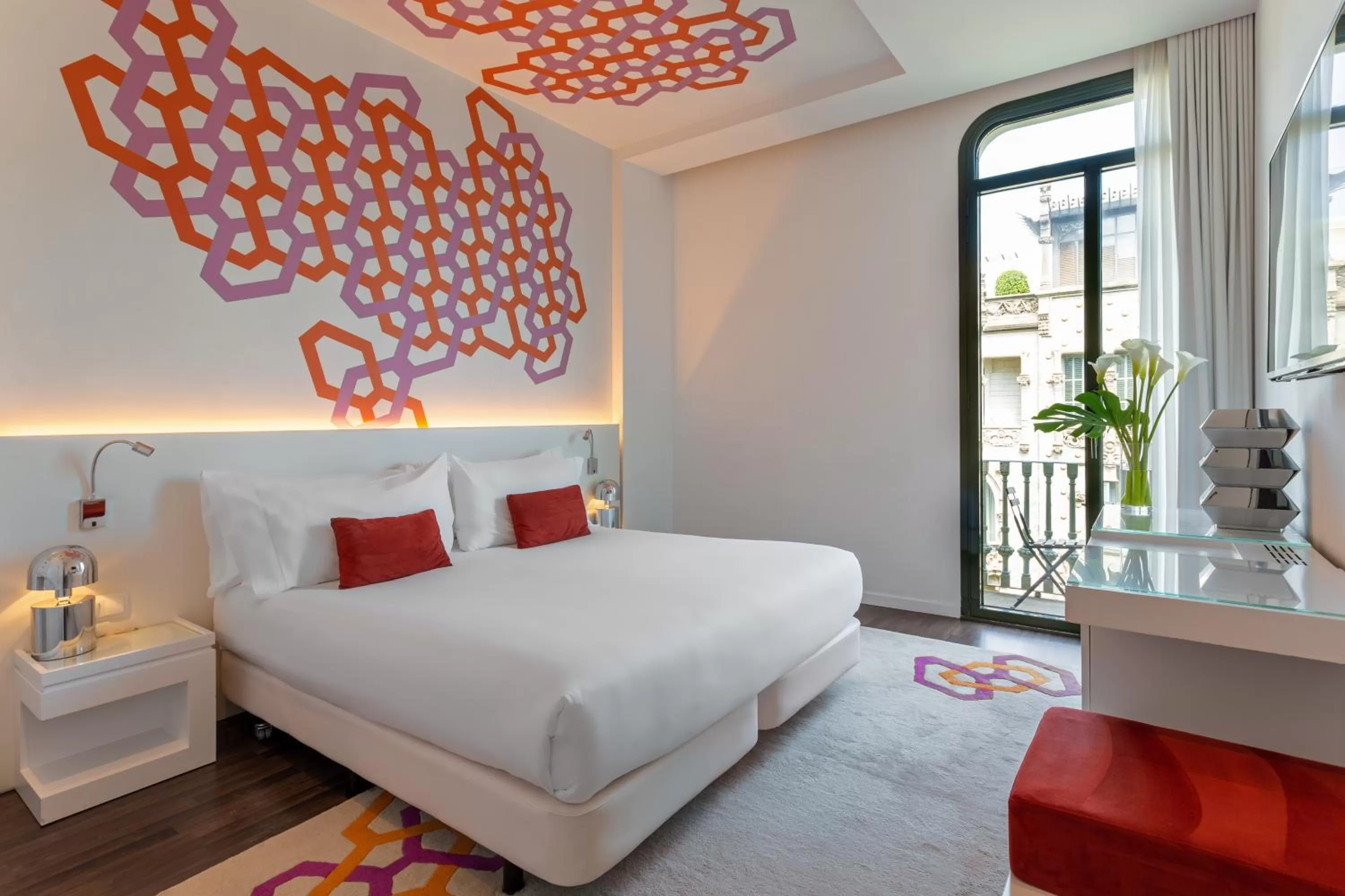 Bed in Room Mate Carla, Barcelona