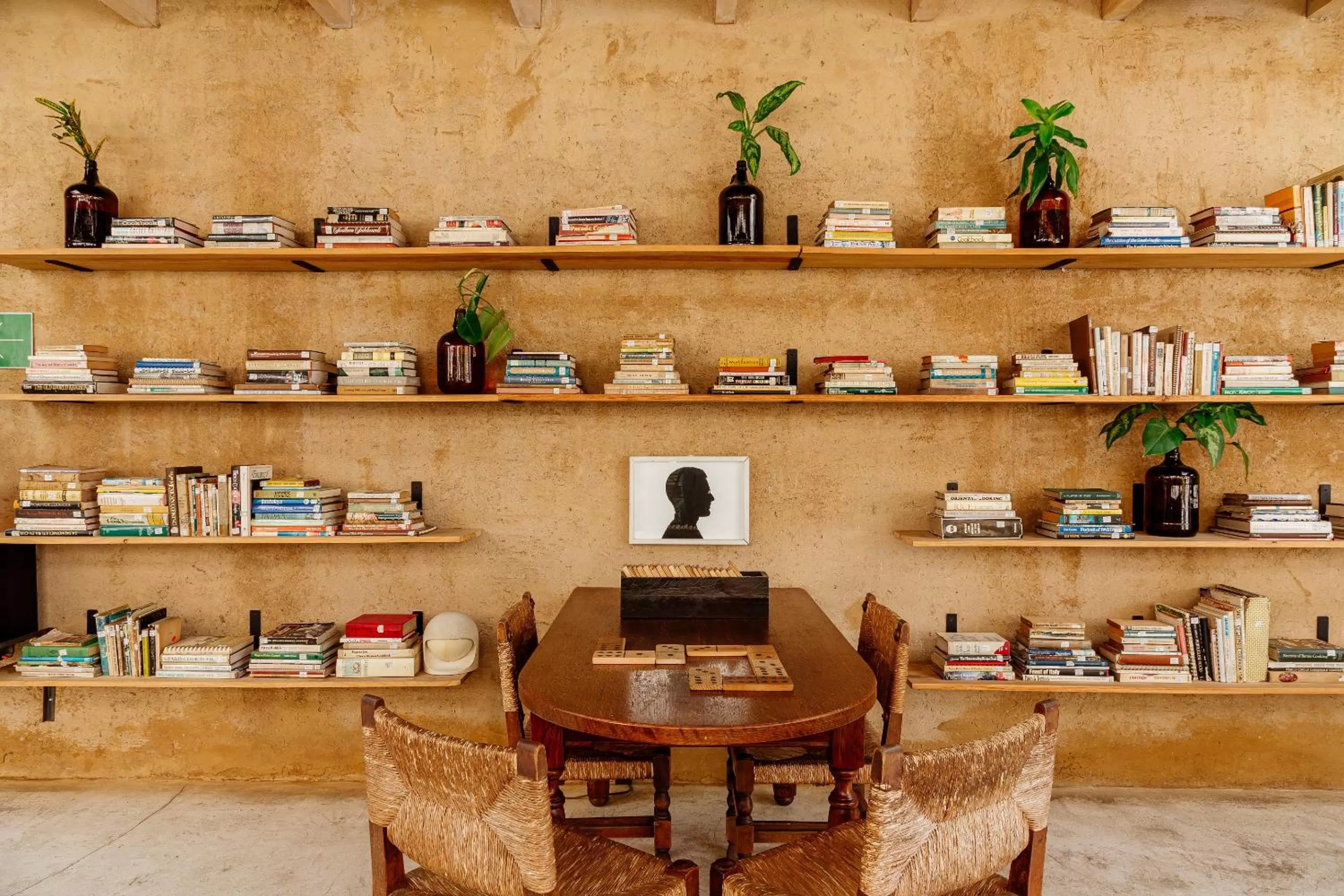 Restaurant/places to eat in Good Hotel Antigua