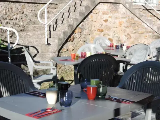 Restaurant/Places to Eat in L auberge du lion d or