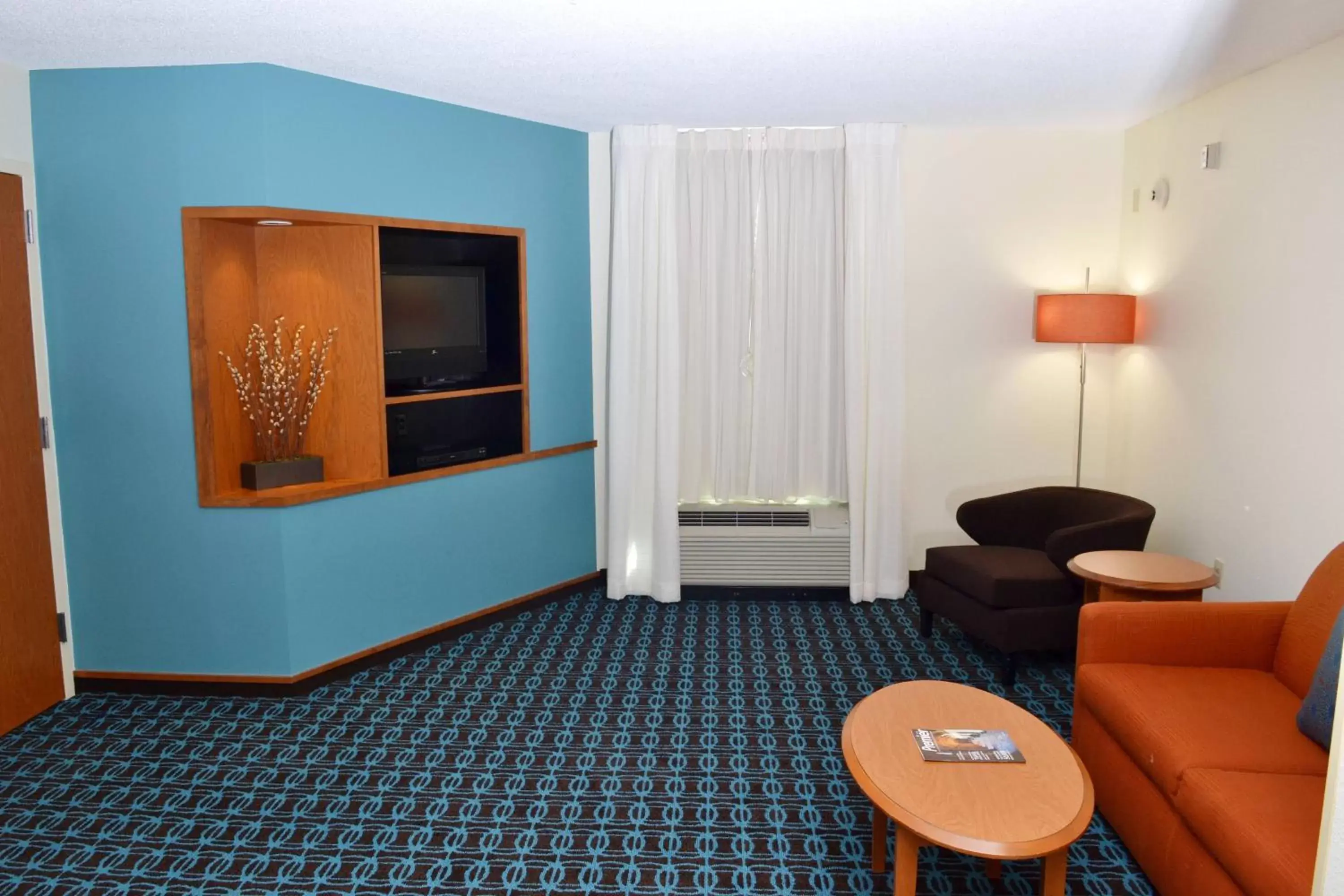 Living room, Seating Area in Fairfield Inn & Suites Effingham