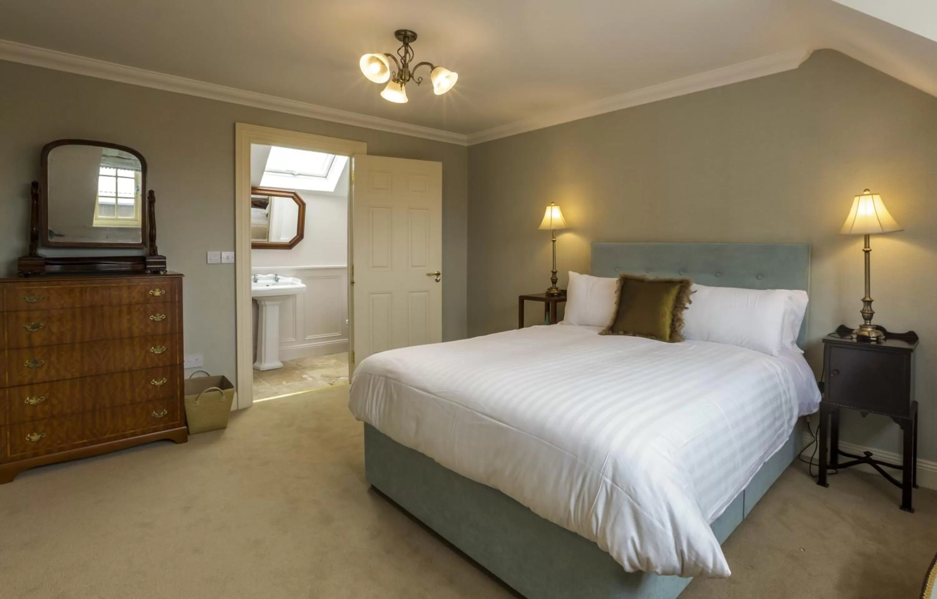 Bed in College Hill House