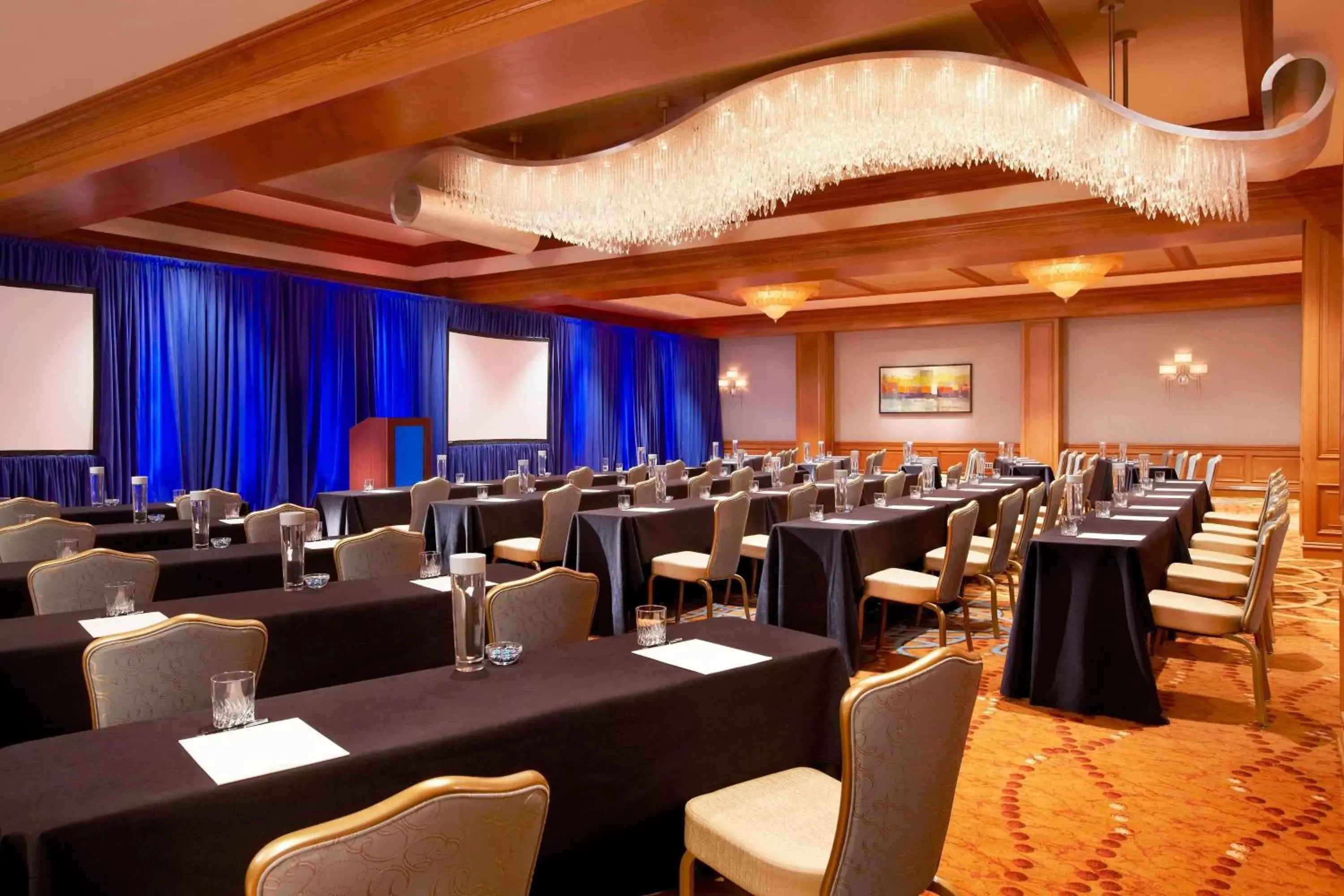 Meeting/conference room in The St. Regis Houston