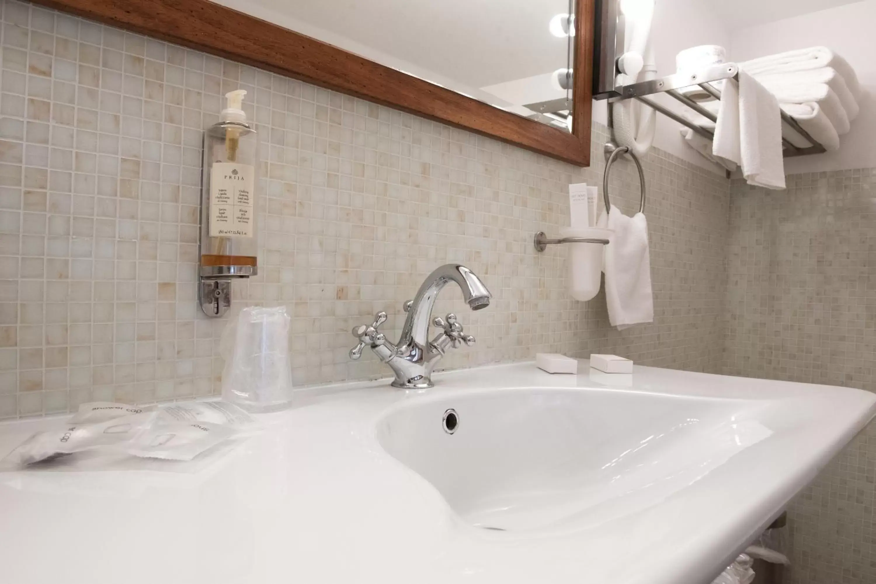 Bathroom in Villa Alba Luxury Resort