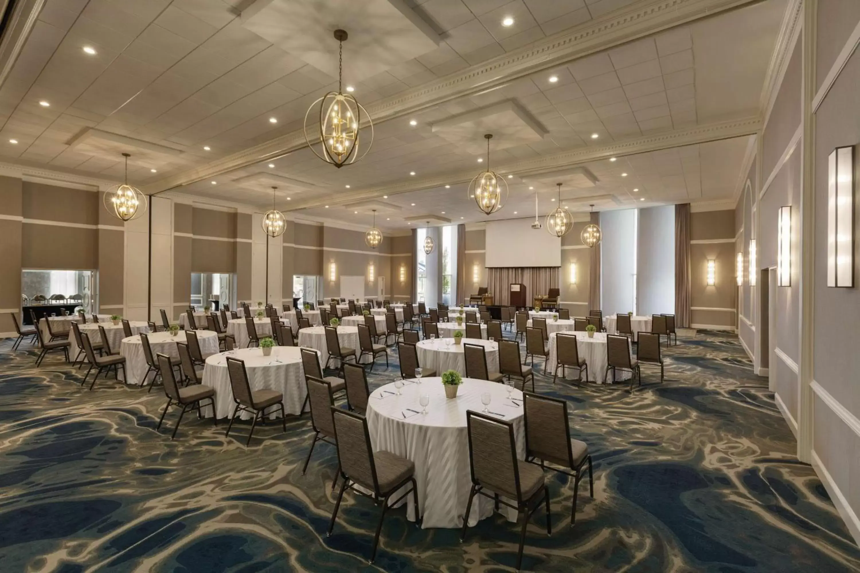 Dining area, Banquet Facilities in Hotel Ballast Wilmington, Tapestry Collection by Hilton