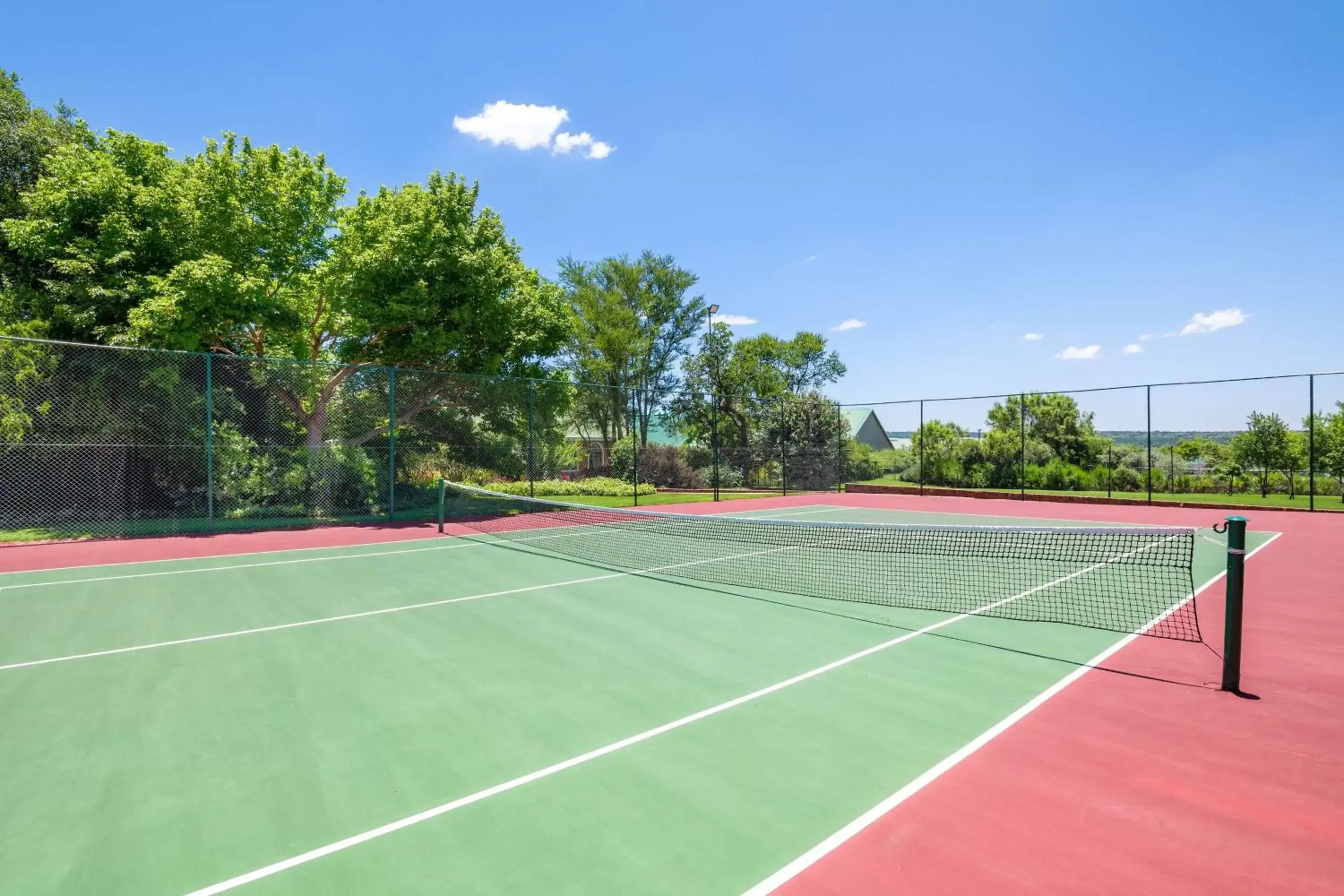 Tennis court, Tennis/Squash in Protea Hotel by Marriott Polokwane Ranch Resort