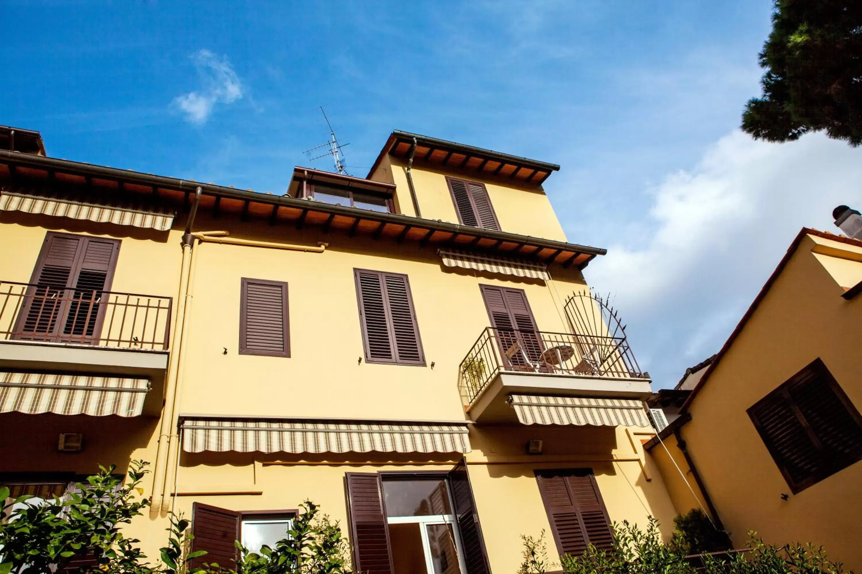 Property building in Hotel Villa Il Castagno