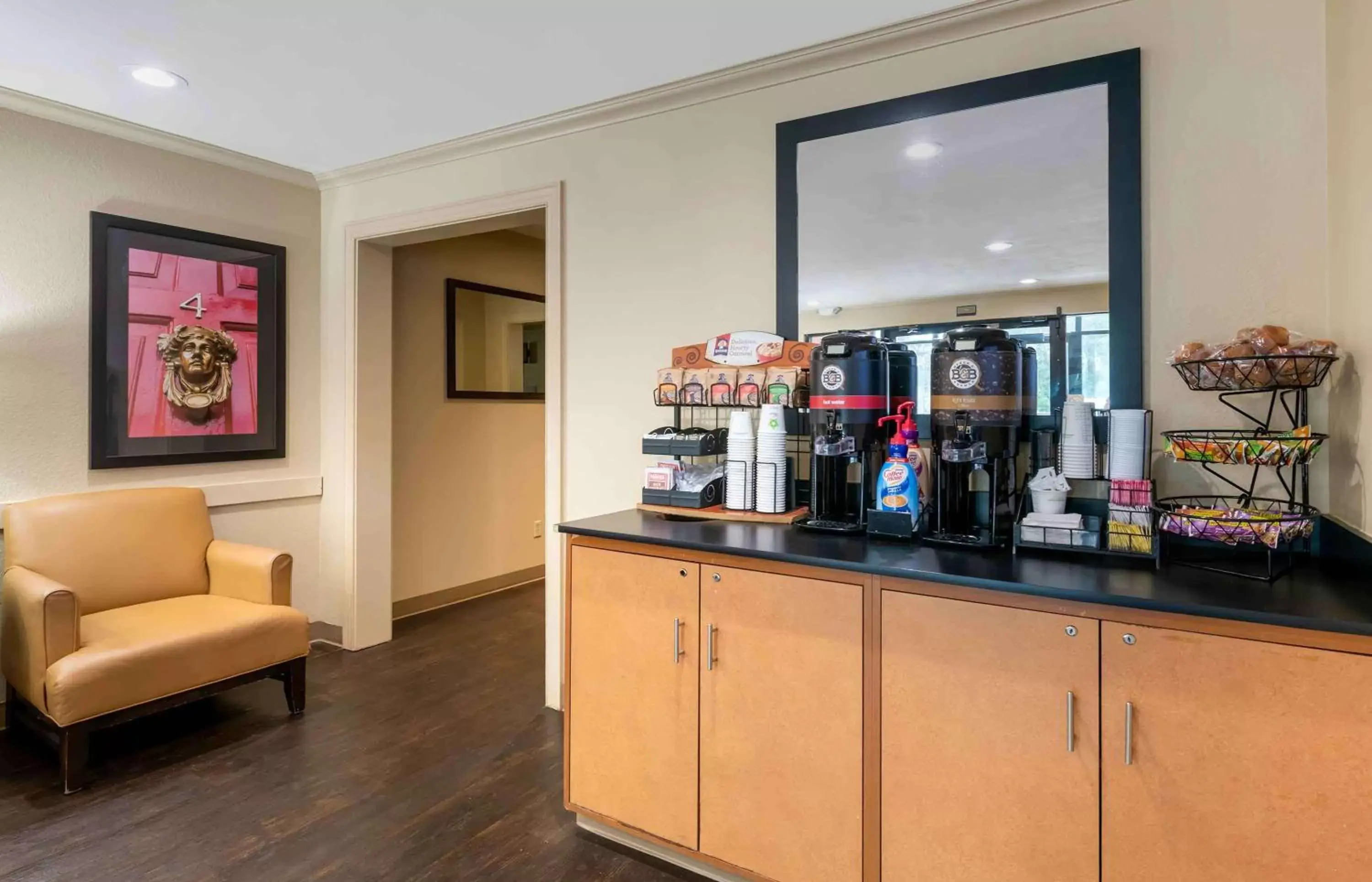 Lobby or reception in Extended Stay America Suites - Daytona Beach - International Speedway