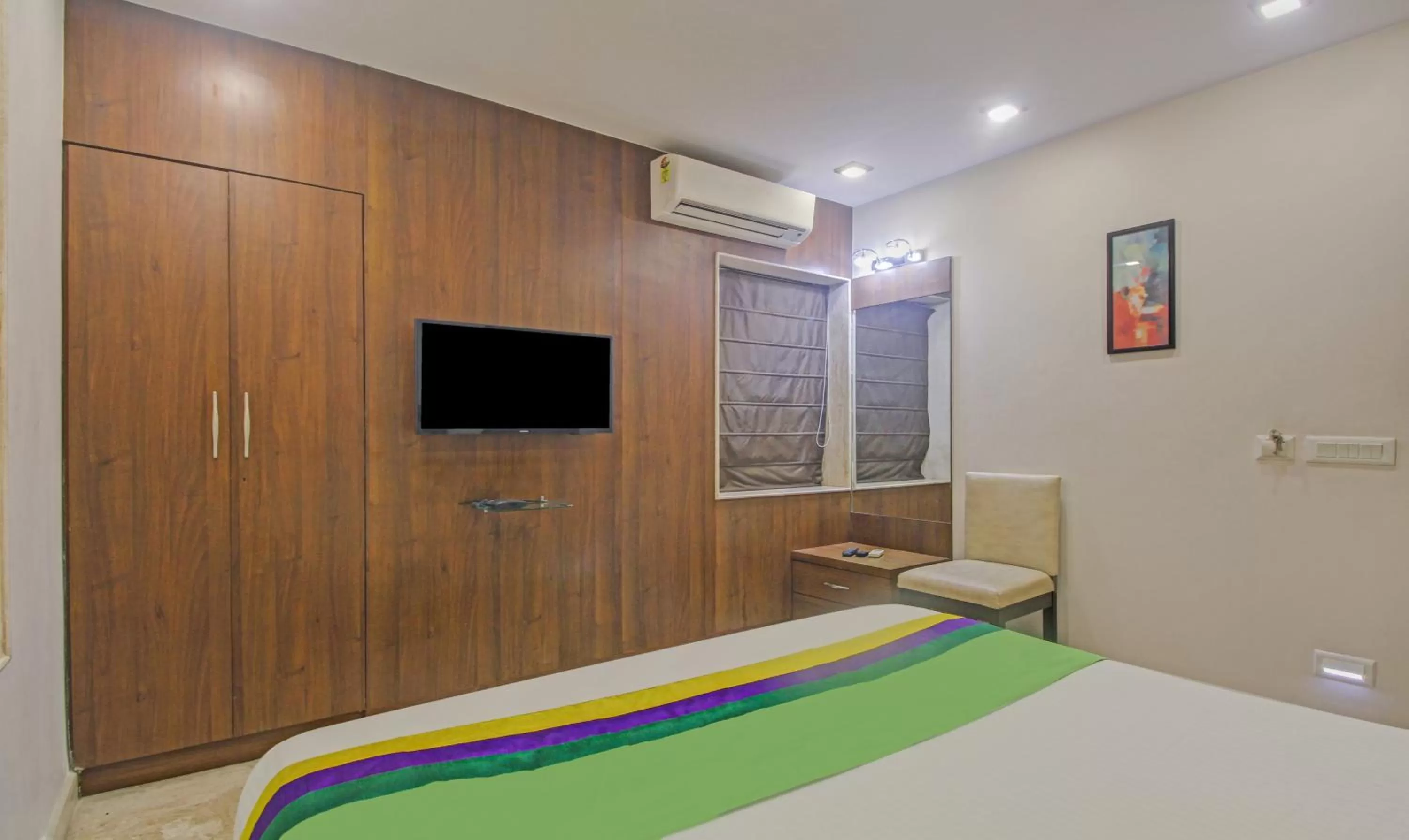 TV and multimedia, Bed in Treebo Sreema Saltlake Near City Centre Mall