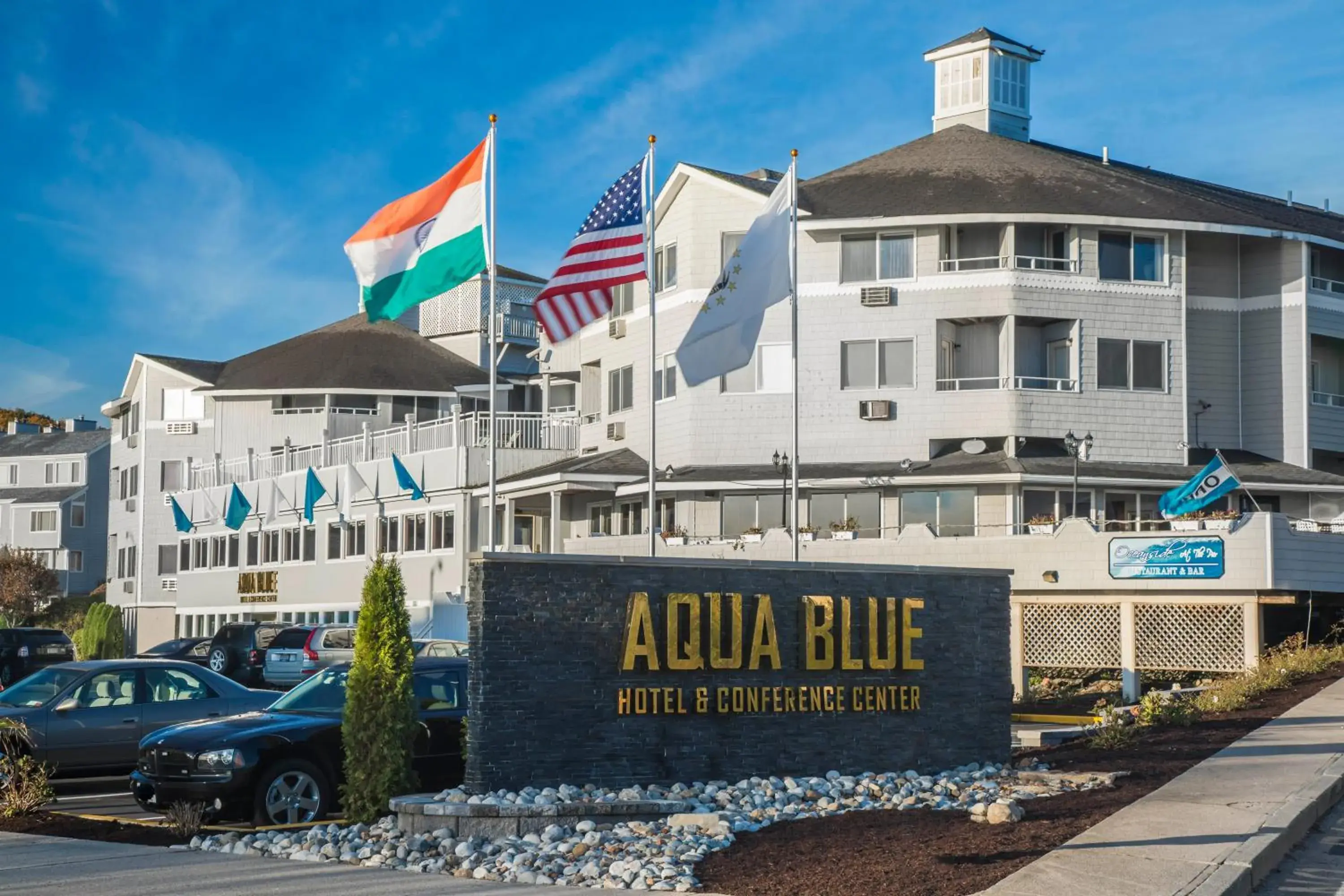 Facade/entrance, Property Building in Aqua Blue Hotel