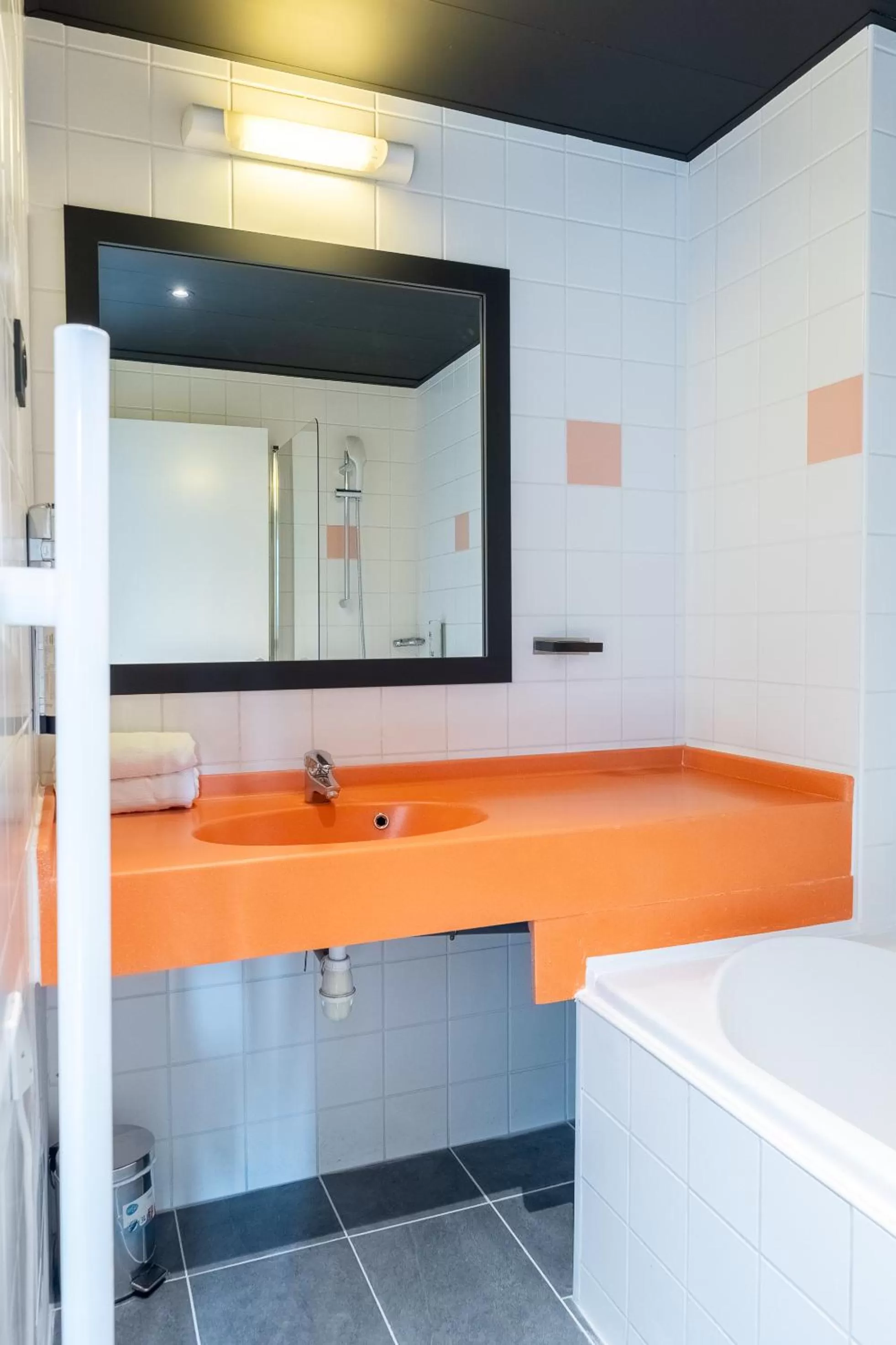 Bathroom in Cowool Lille Villeneuve D'Ascq - Ex Olivarius