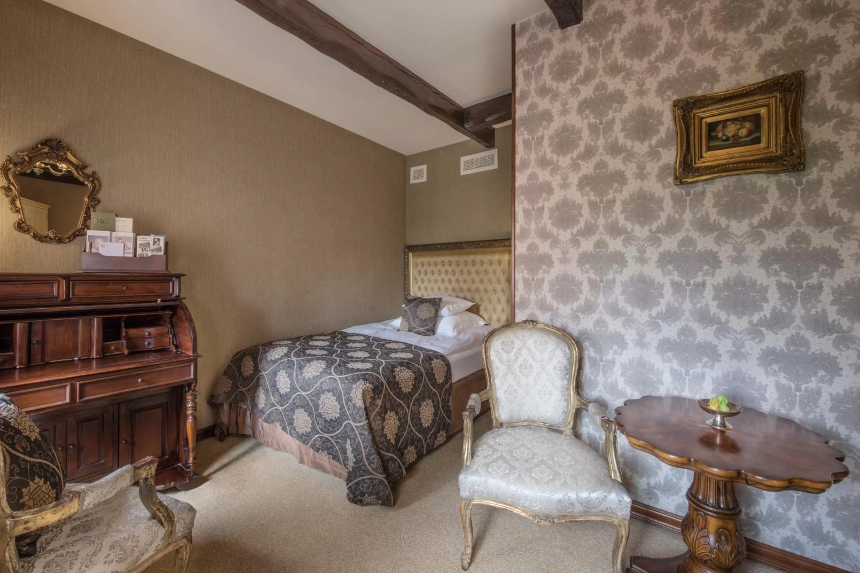 Bed in Bohema Boutique Hotel & Spa