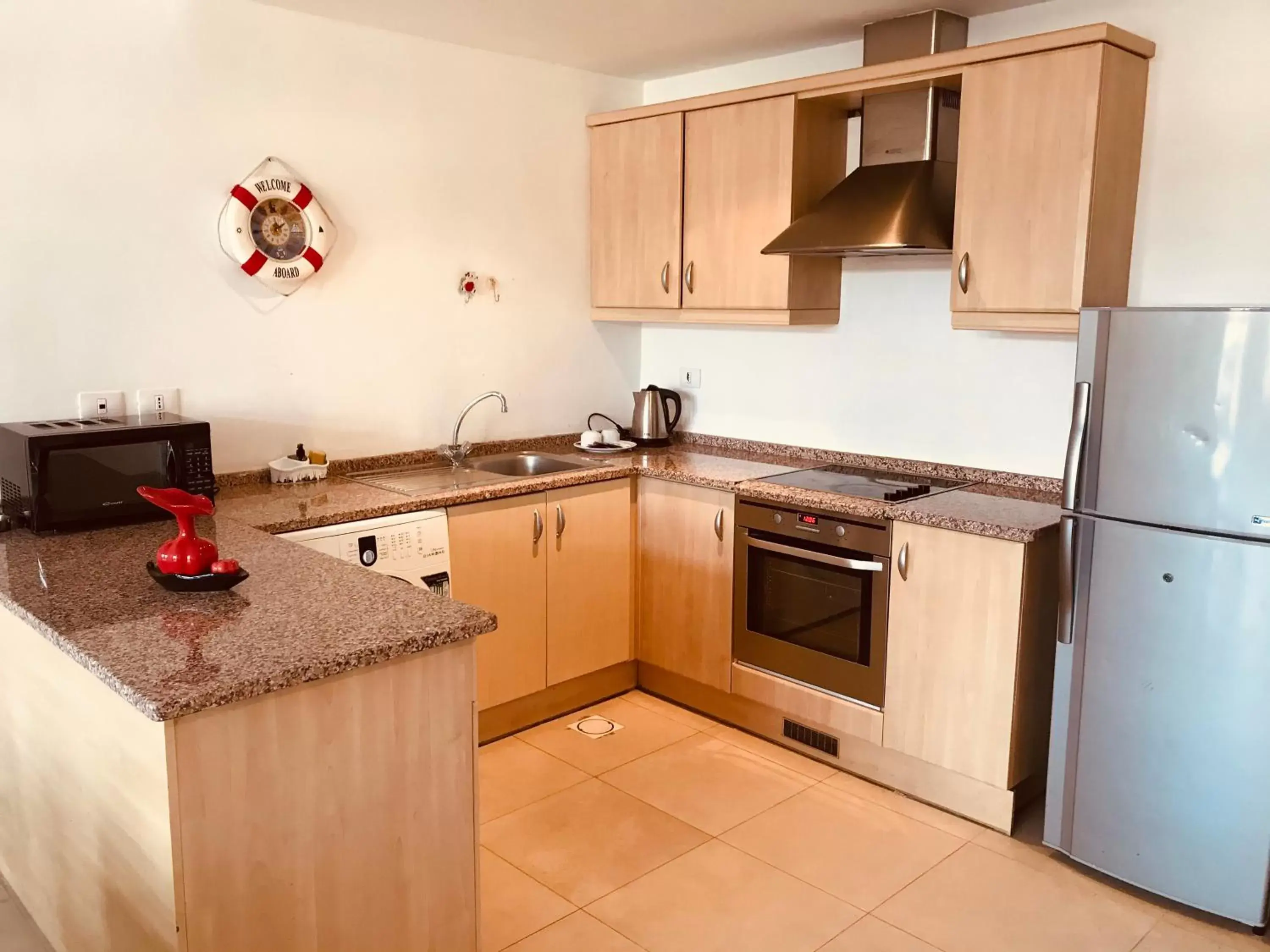 Kitchen or kitchenette, Kitchen/Kitchenette in Tala Bay Residence