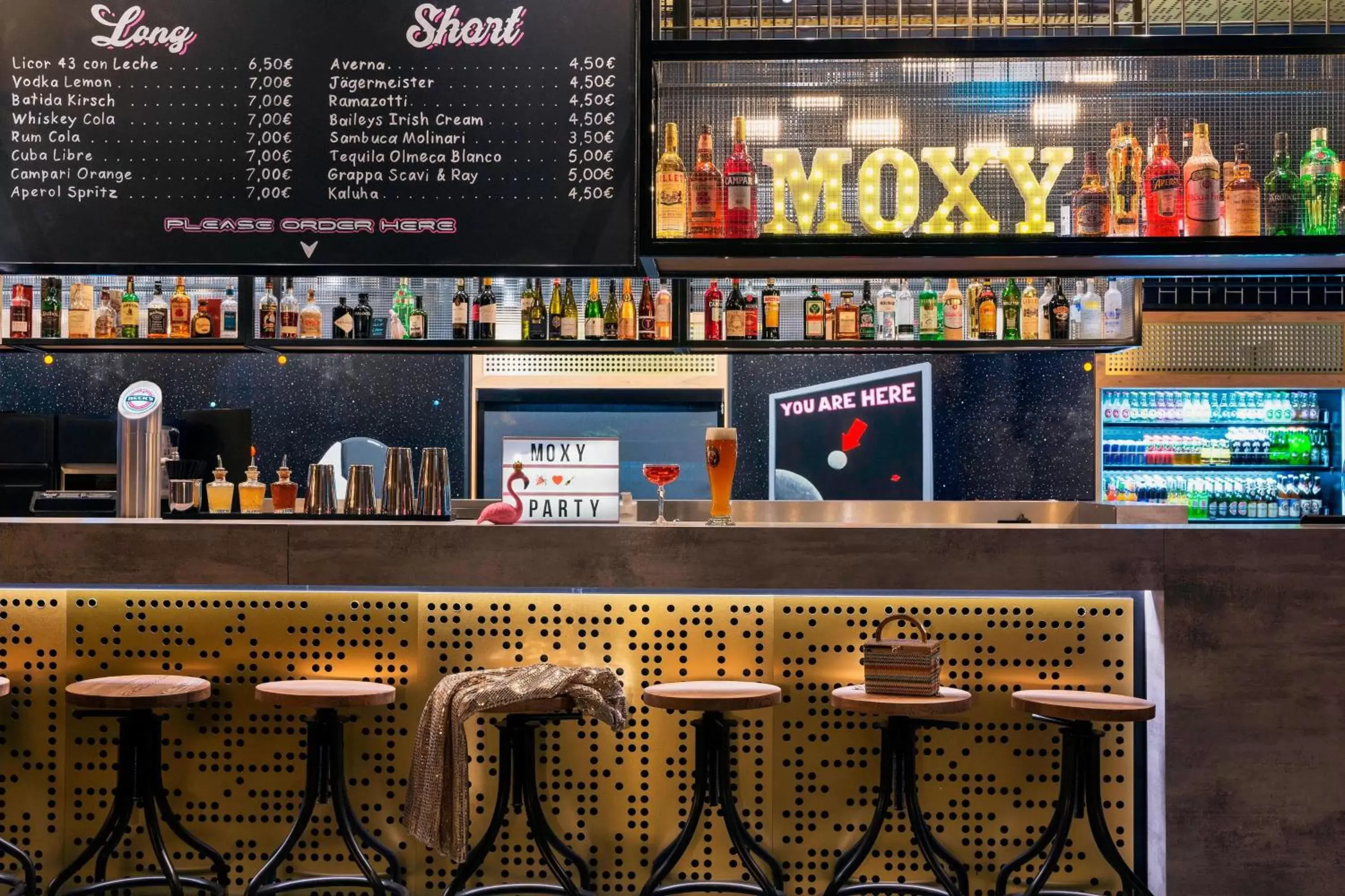 Restaurant/places to eat, Lounge/Bar in Moxy Darmstadt