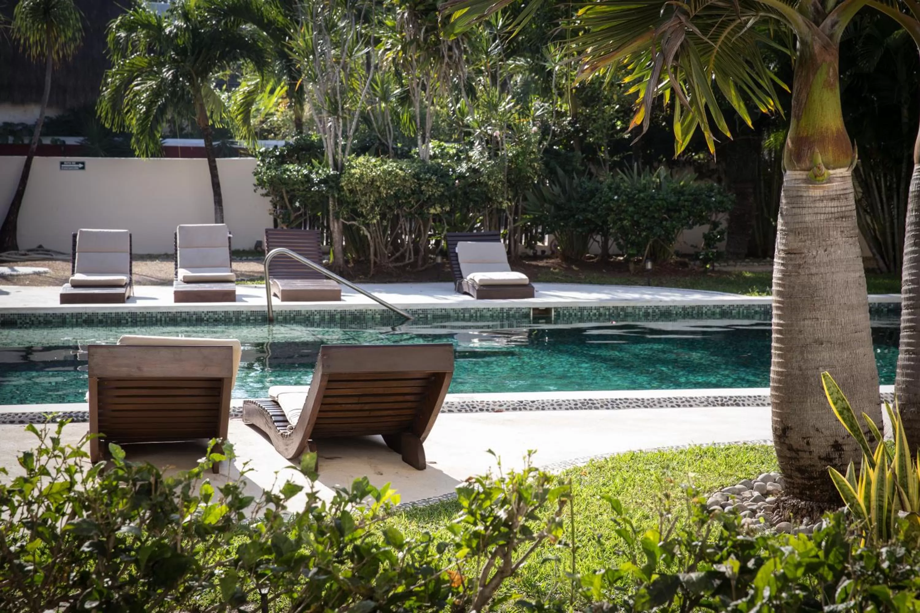 Garden view in Villas H2O