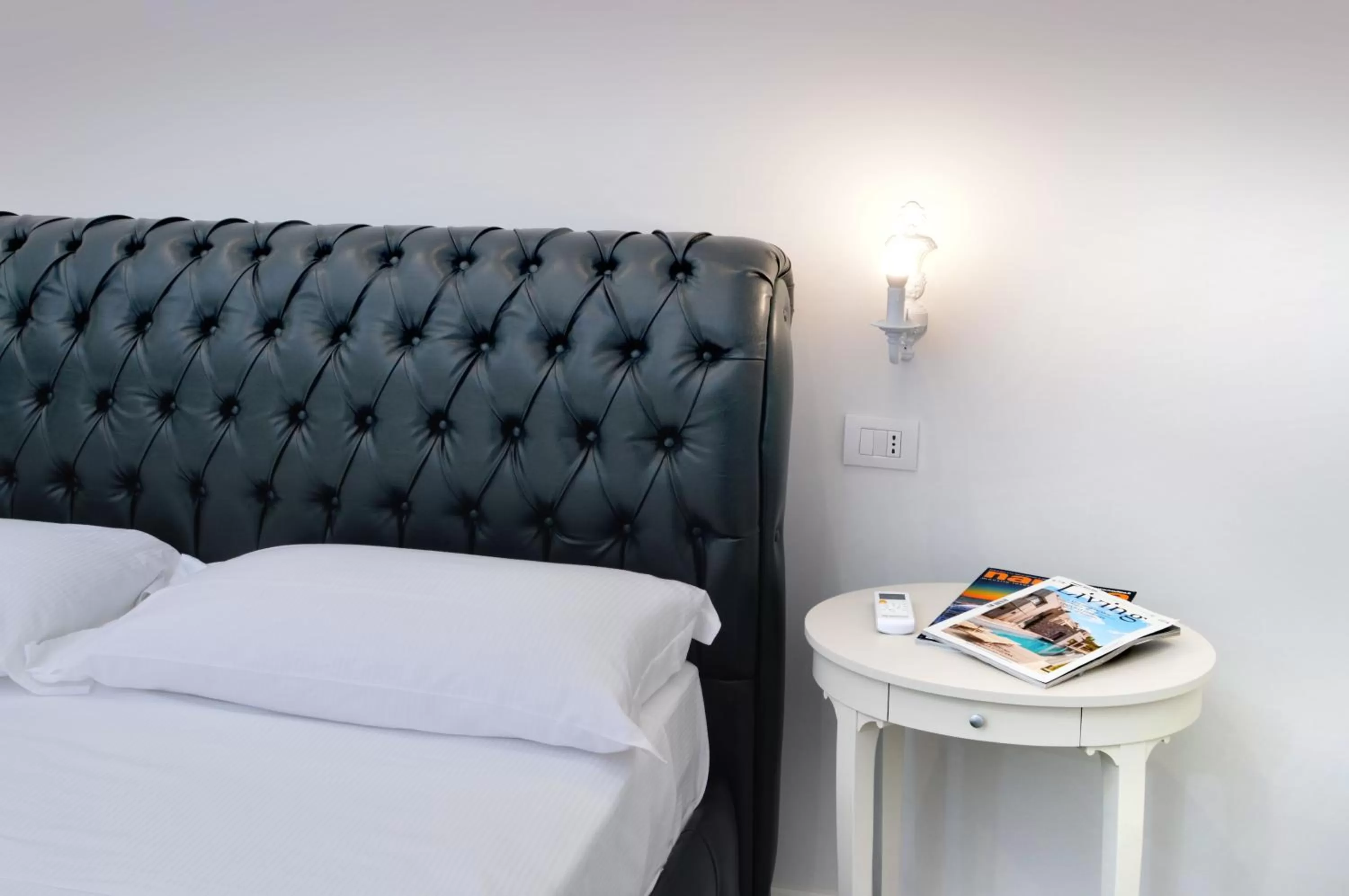 Photo of the whole room, Bed in Barbarella Home