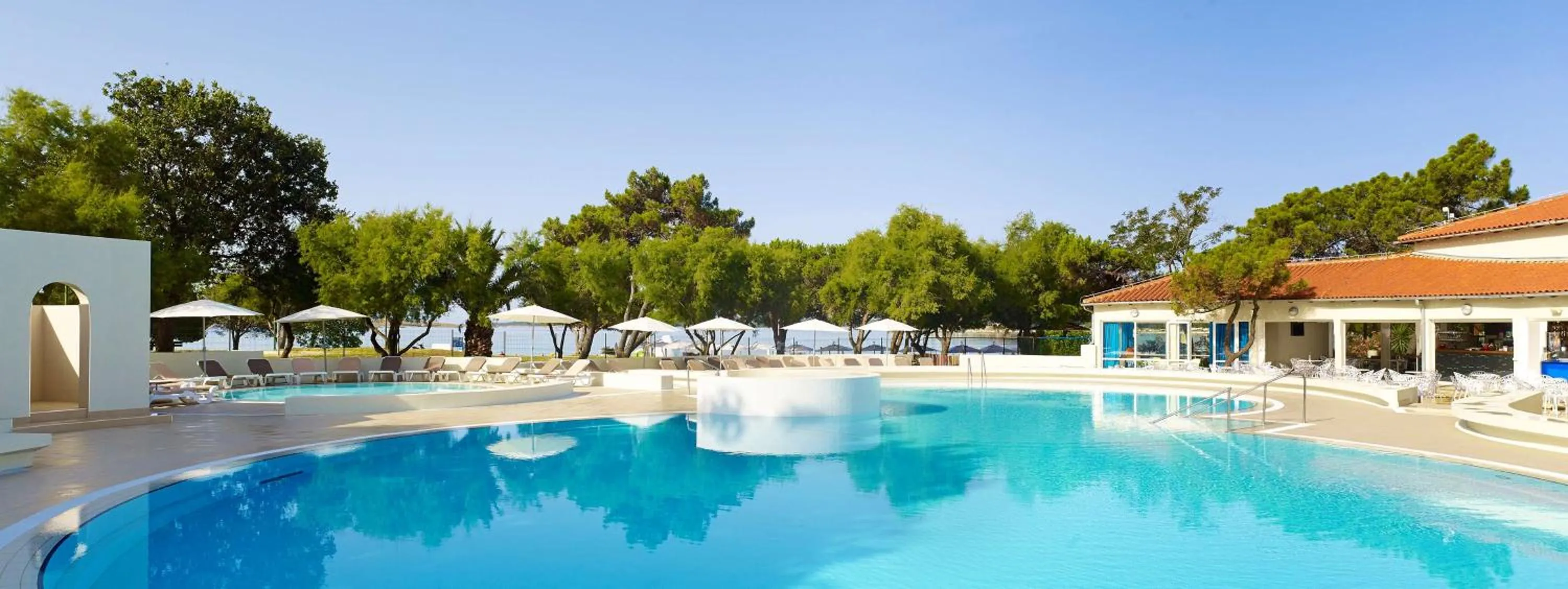 Pool view in Park Plaza Belvedere Medulin