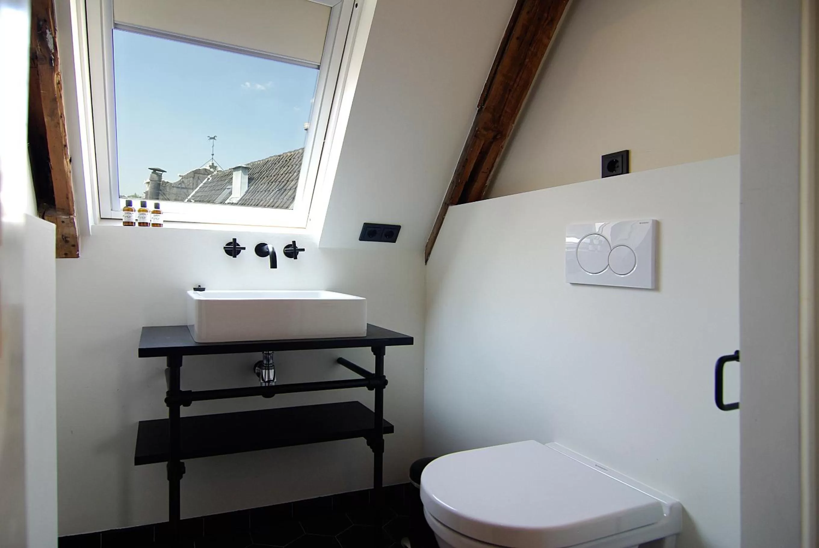 Bathroom in The Bolster