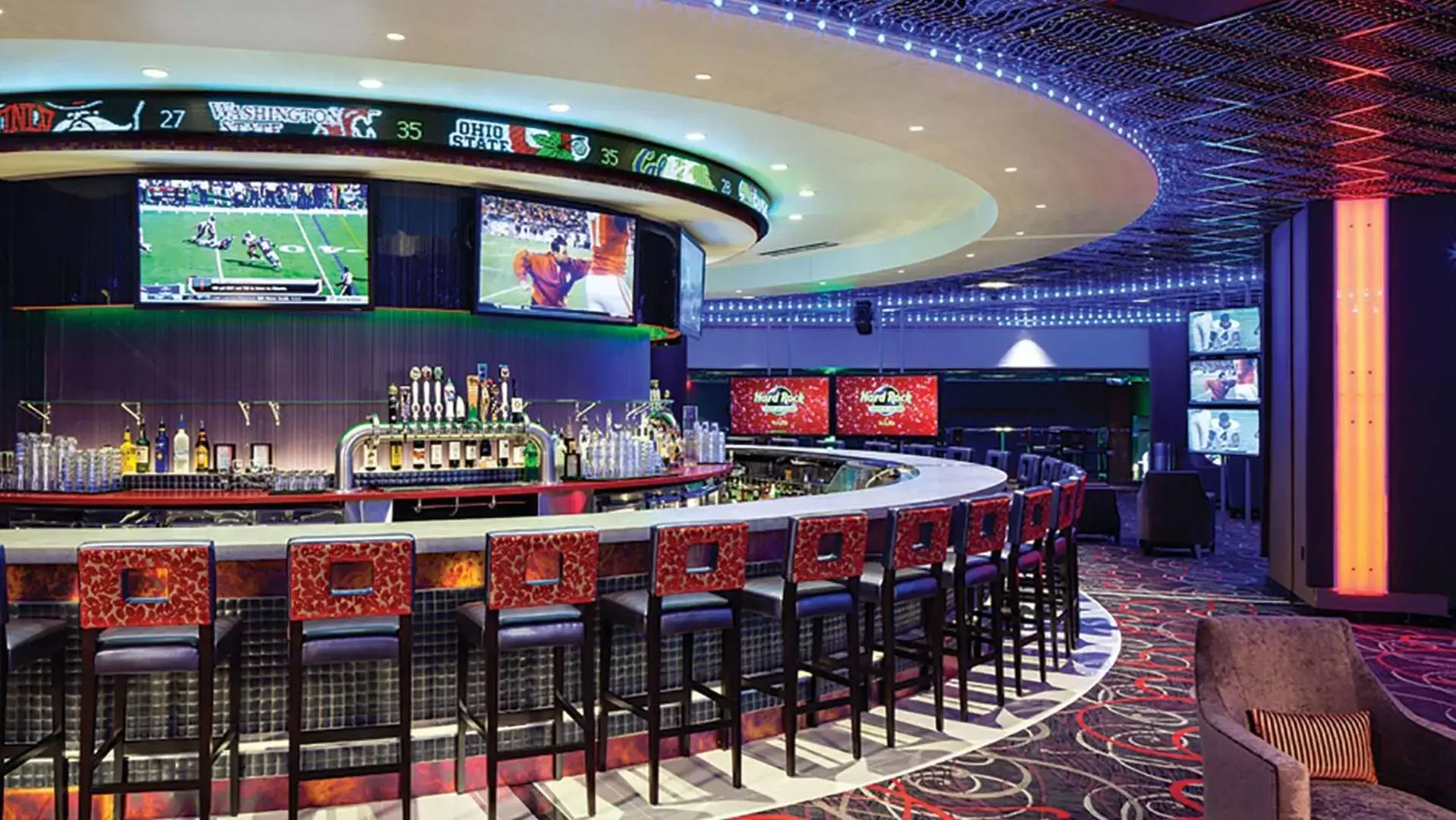 Restaurant/places to eat, Lounge/Bar in Hard Rock Hotel & Casino Tulsa