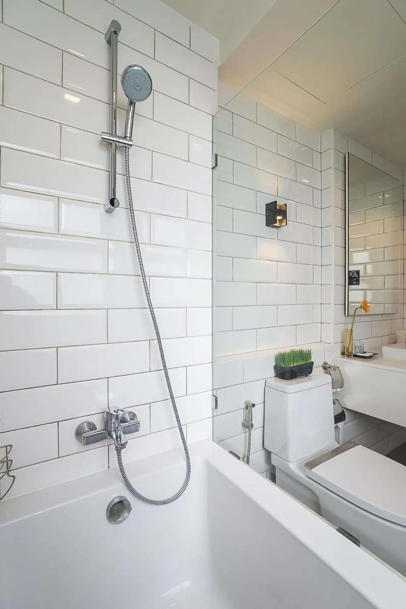 Shower, Bathroom in Sunshine Hip Hotel - SHA Extra Plus