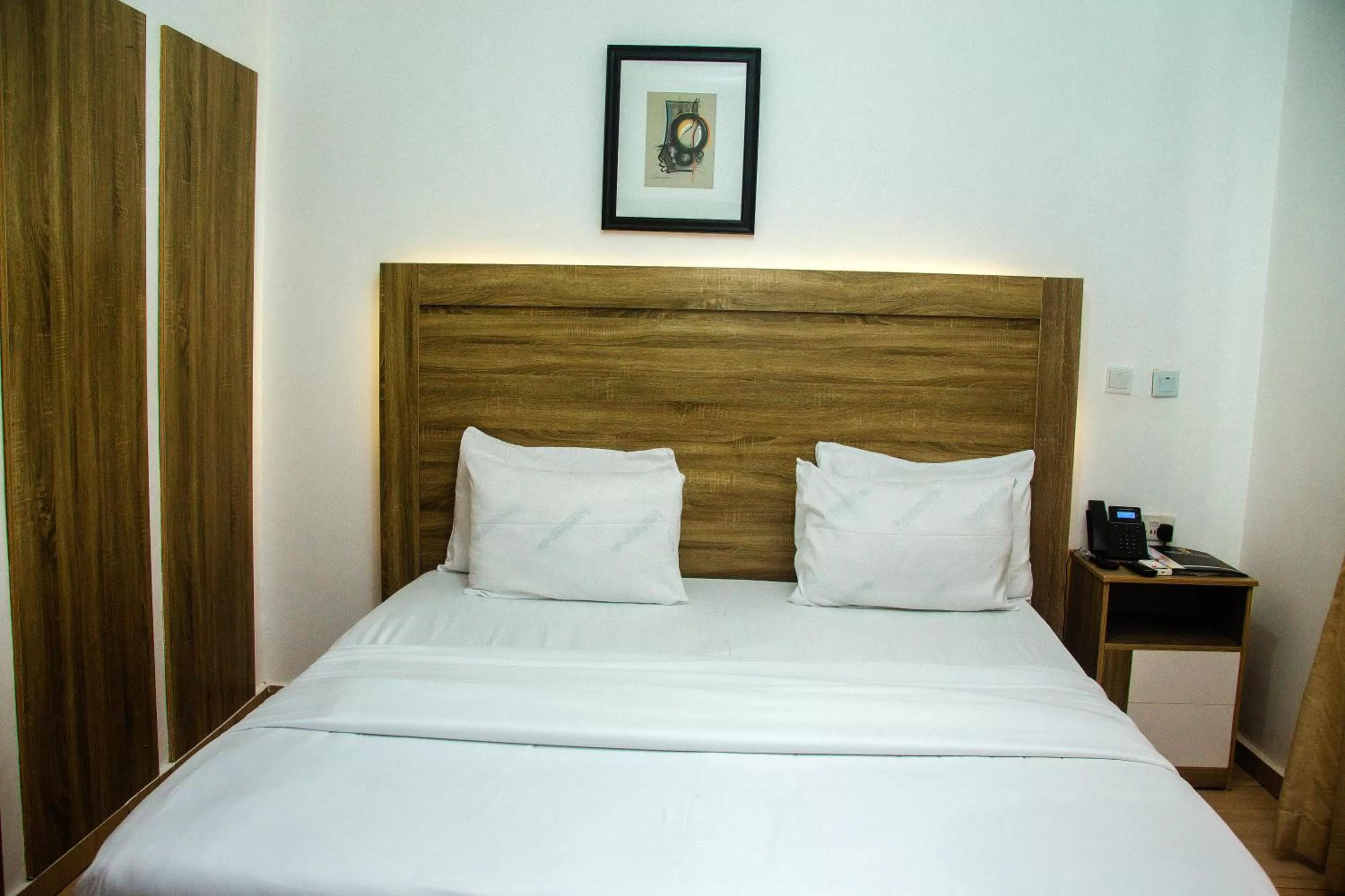 Bed in Hotel Capitol