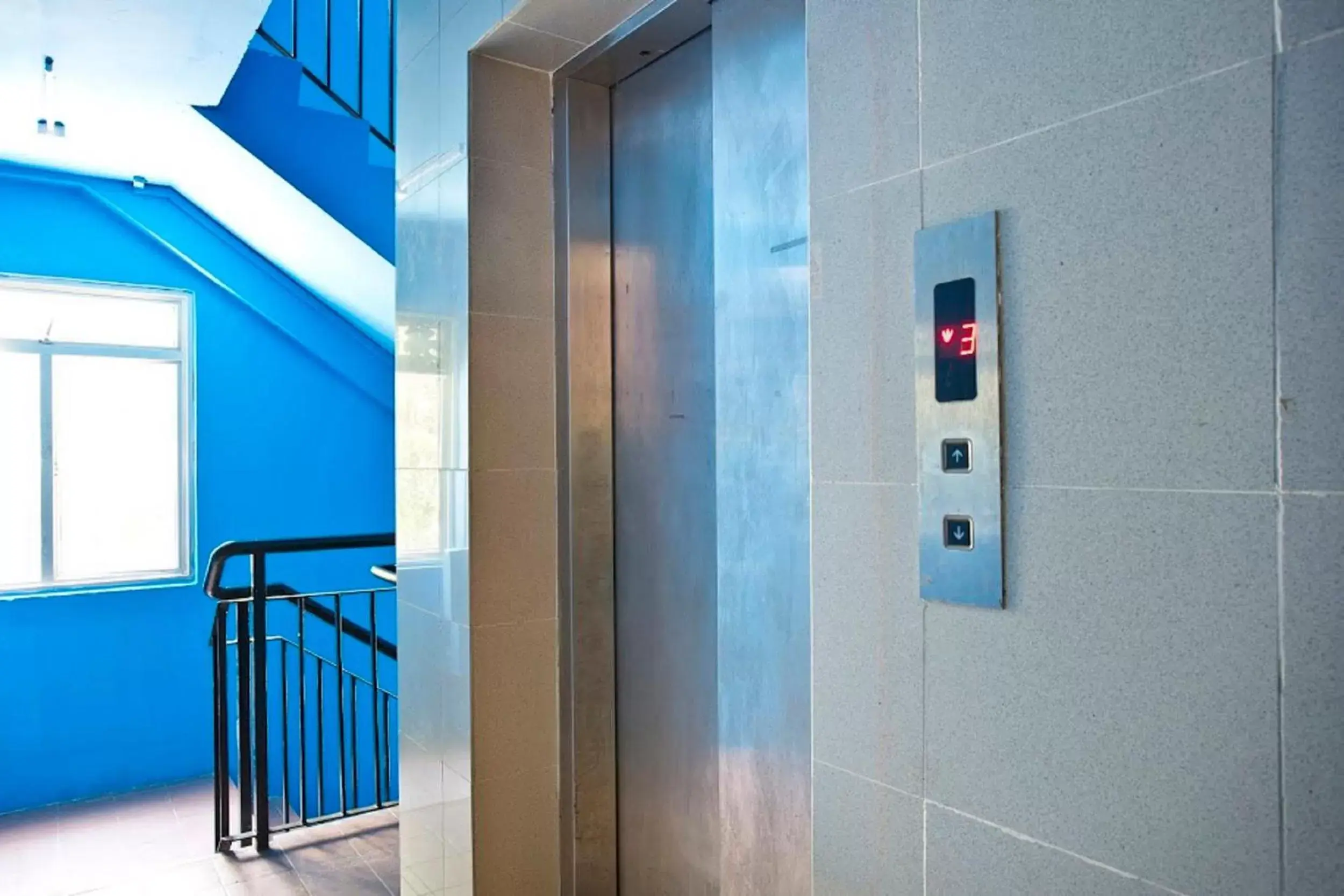 Property building in 7 Wonders Boutique Capsule Property building in 7 Wonders Boutique Capsule