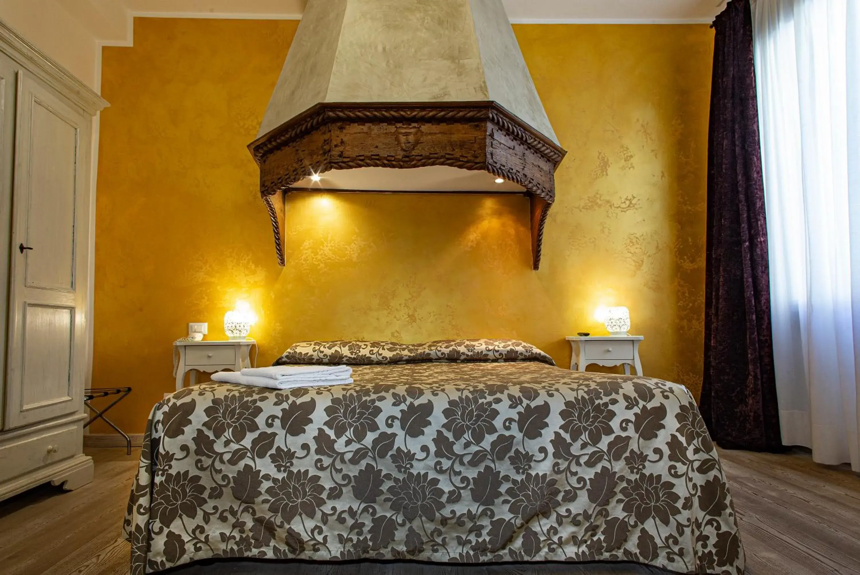Bed in Locanda Casa Martini