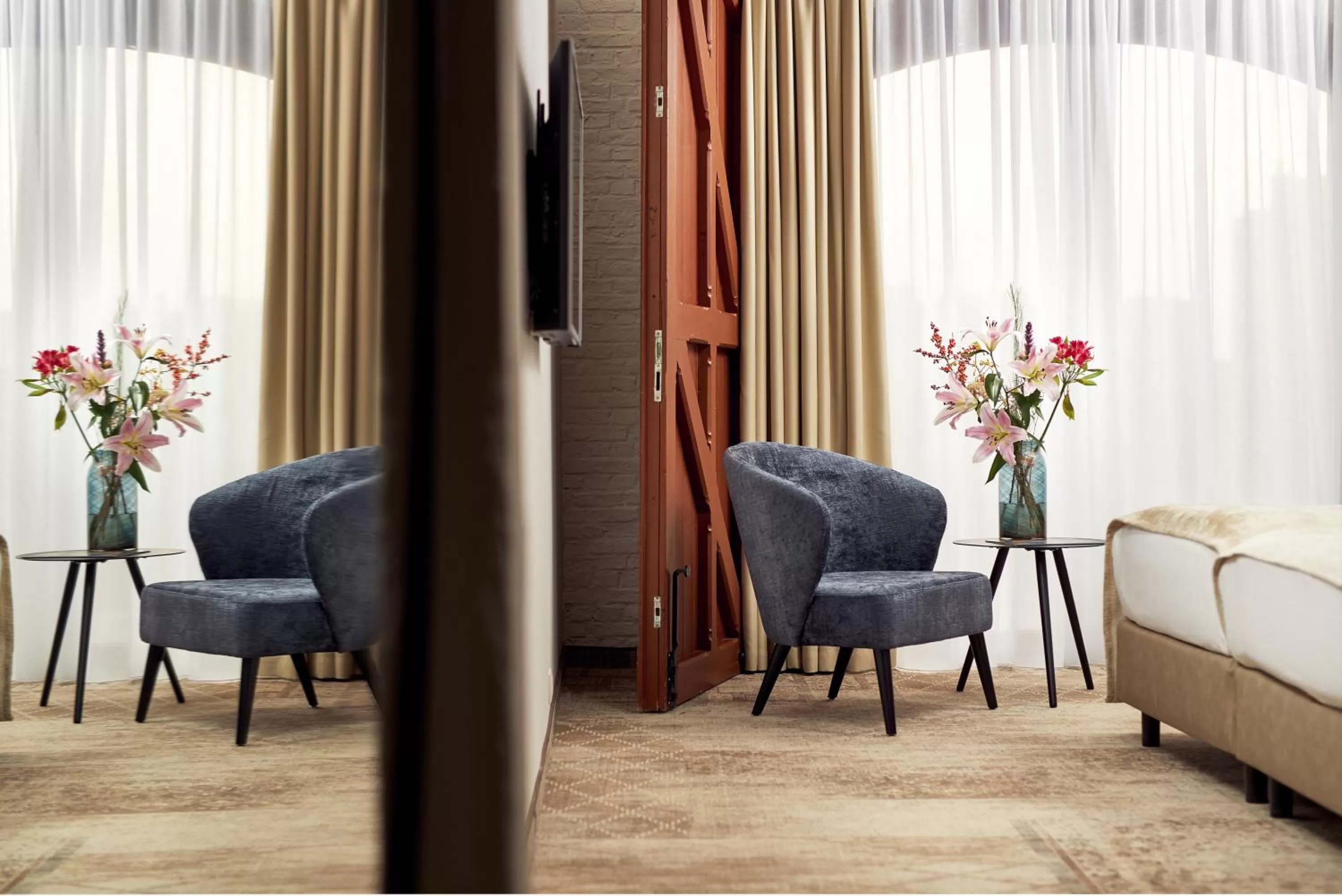 Seating area in Van der Valk Hotel Mechelen