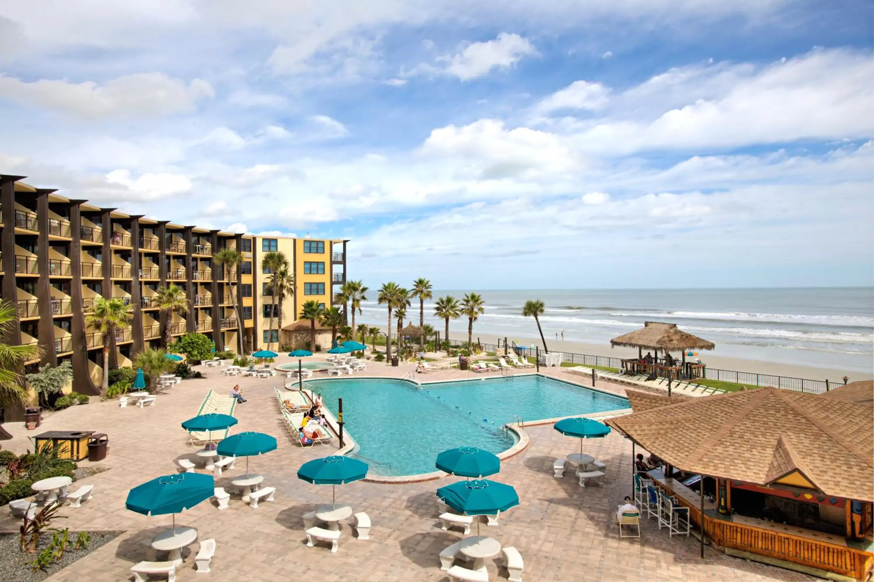 Swimming pool, Pool View in Daytona Beach Hawaiian Inn