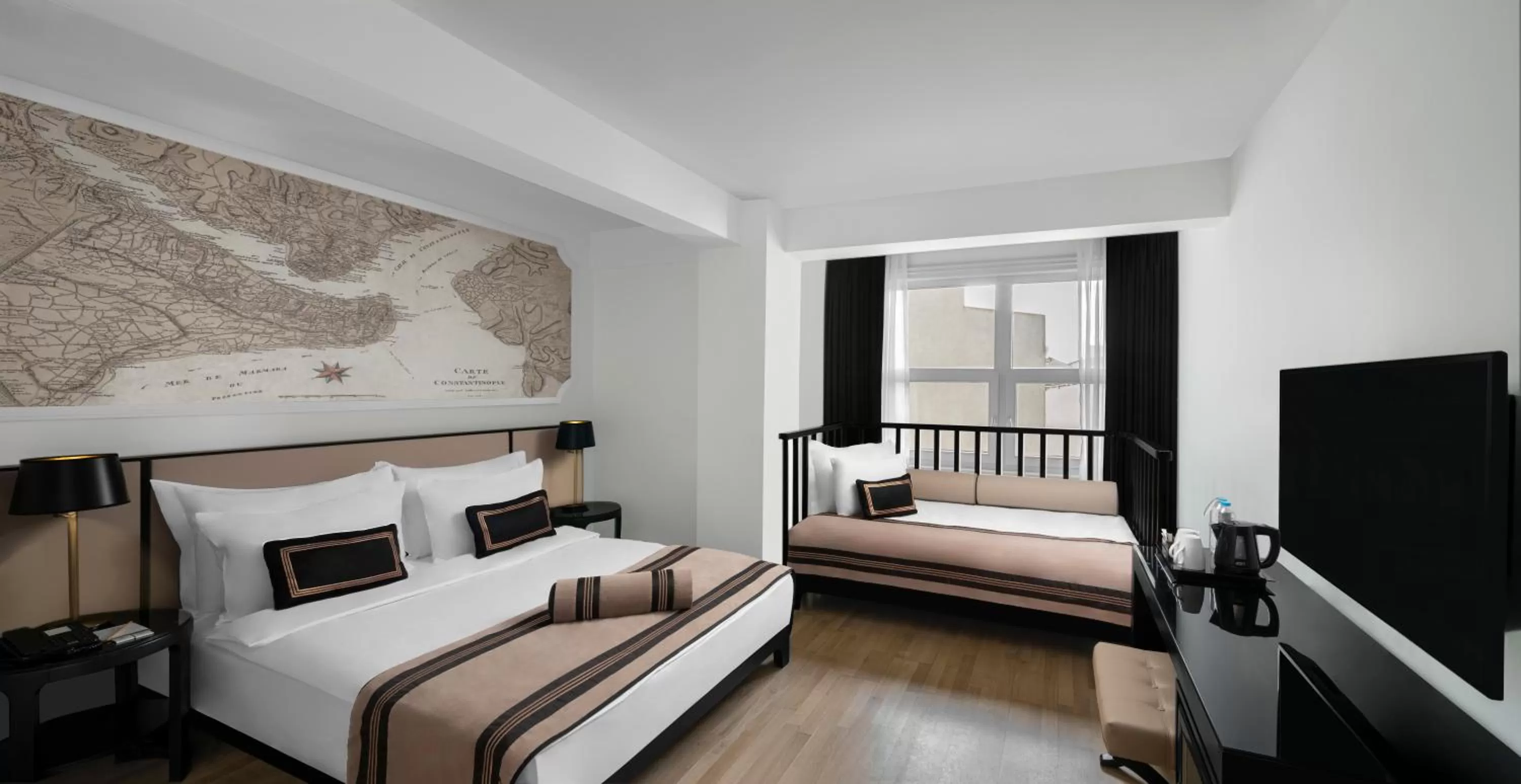 Bed in AKKA Lush Hotel Taksim