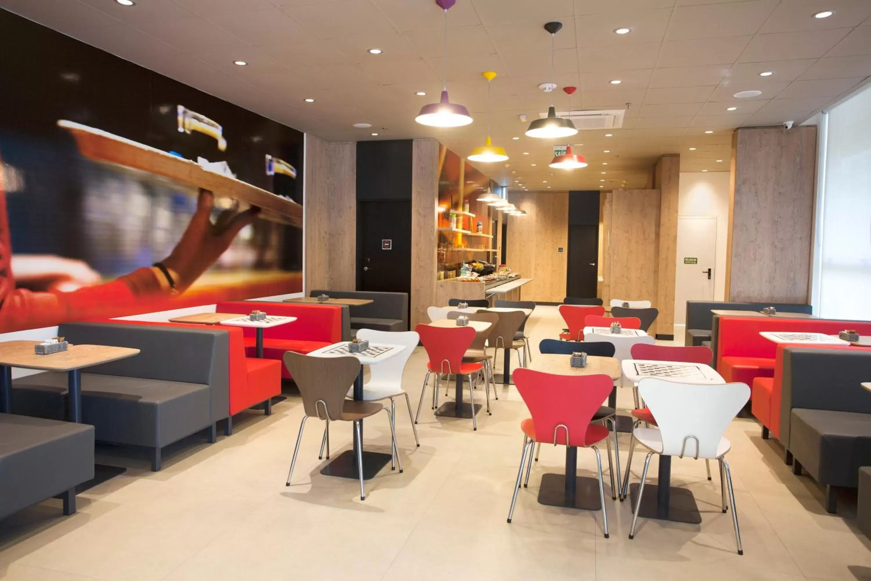 Lounge or bar, Restaurant/Places to Eat in ibis Paranagua