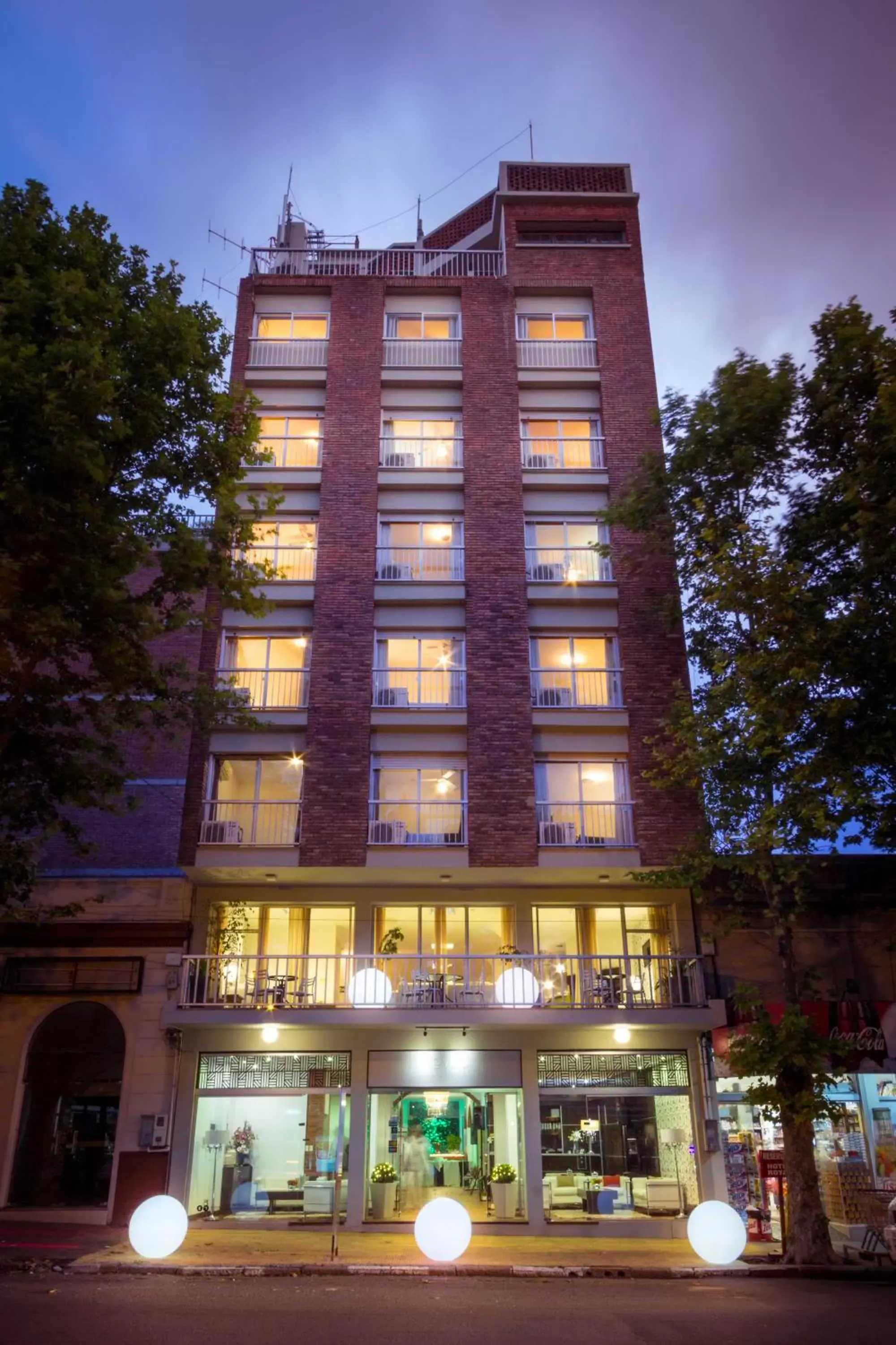 Facade/entrance, Property Building in Hotel Royal