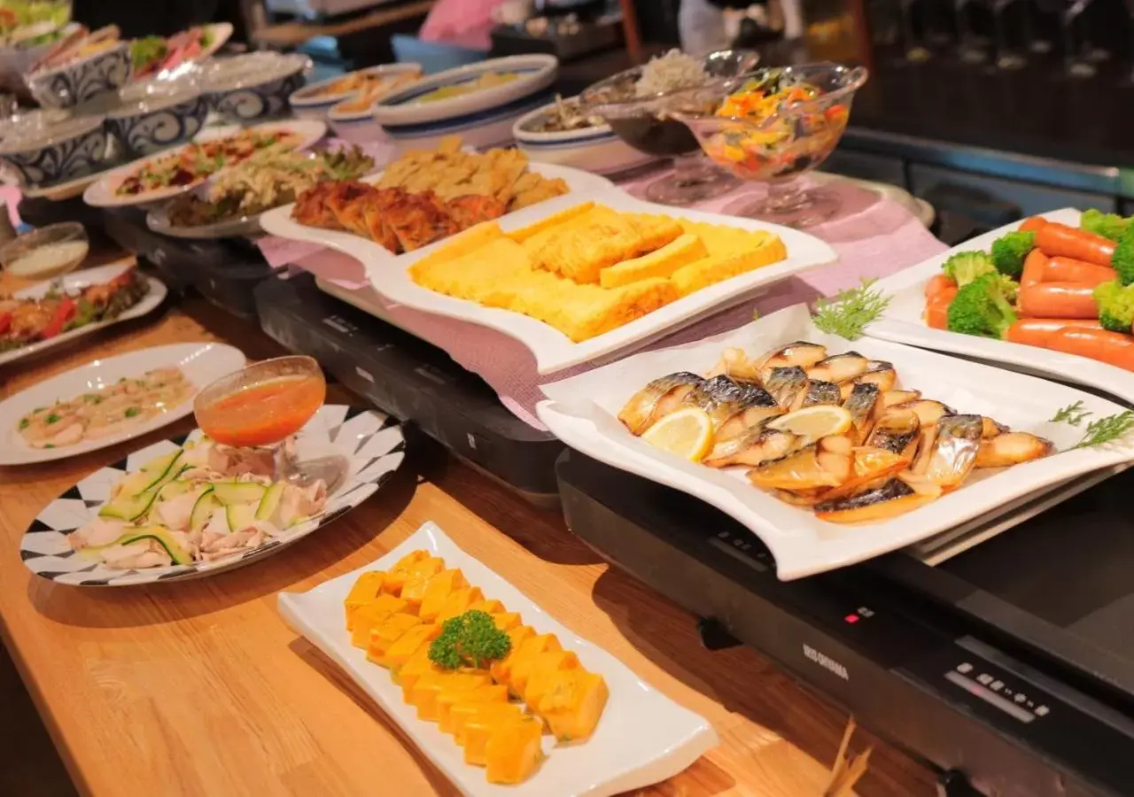 Restaurant/places to eat in APA Hotel Matsuyamajo-Nishi