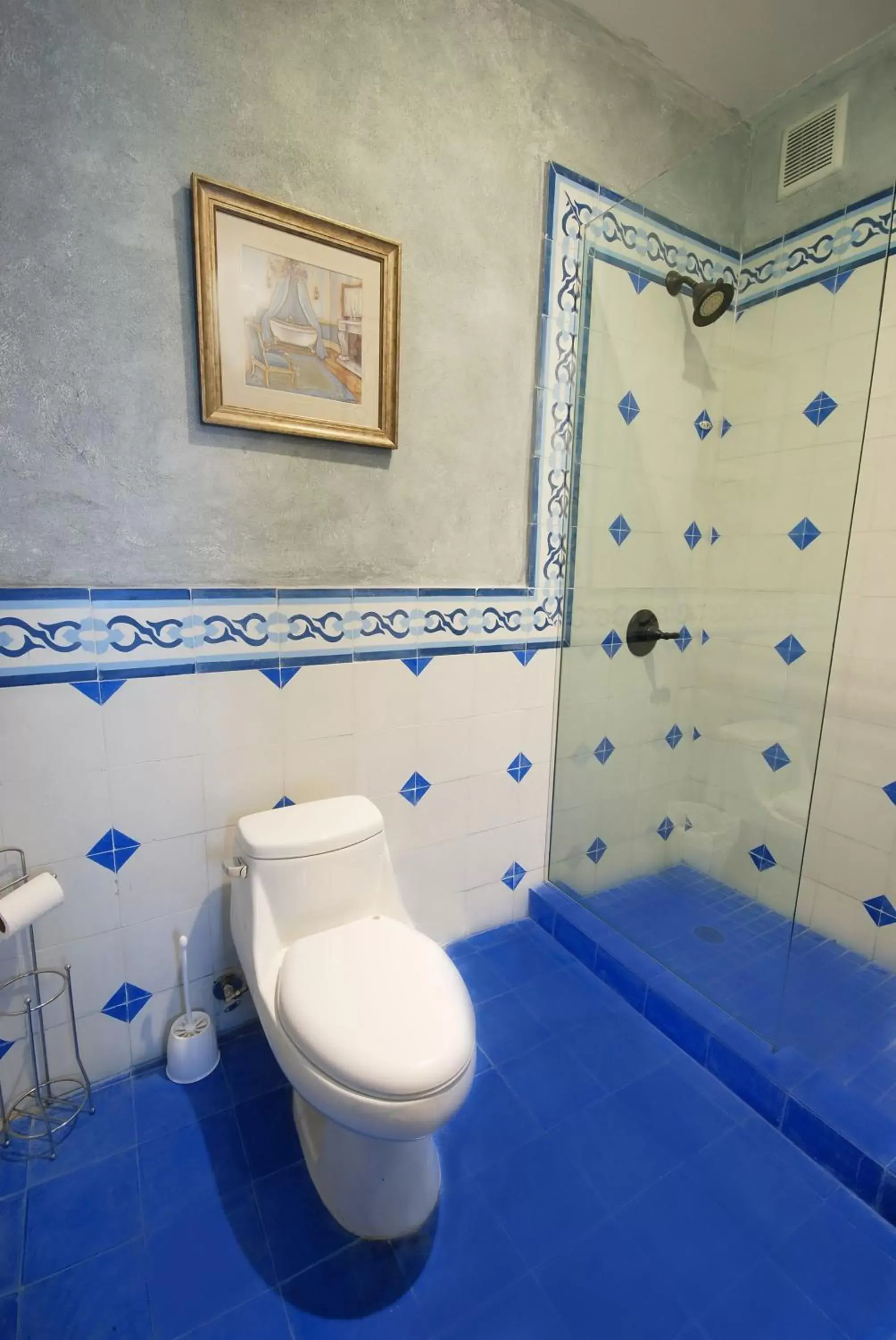 Bedroom, Bathroom in La Terraza de San Juan