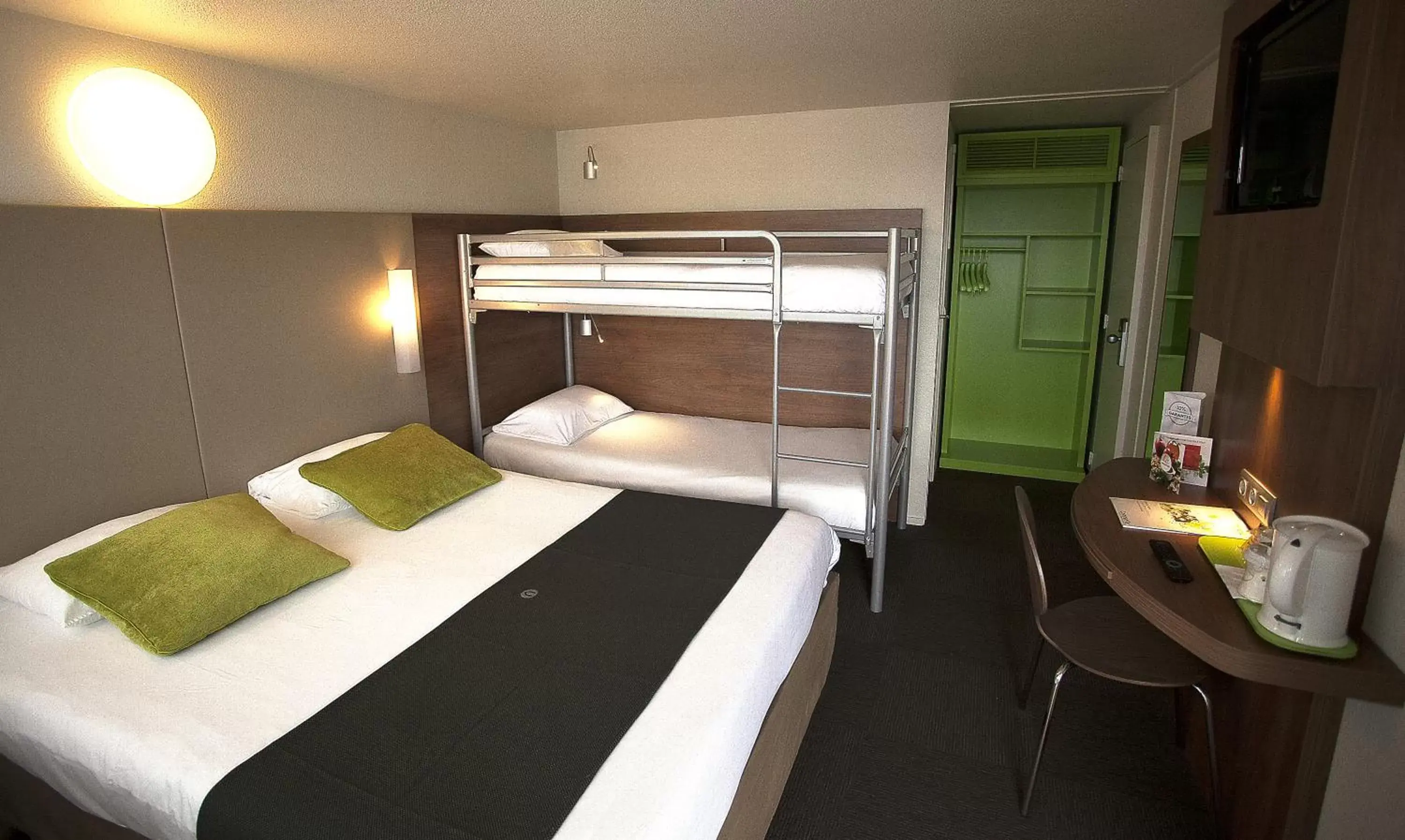 Bedroom, Bunk Bed in Campanile Mulhouse - Morschwiller