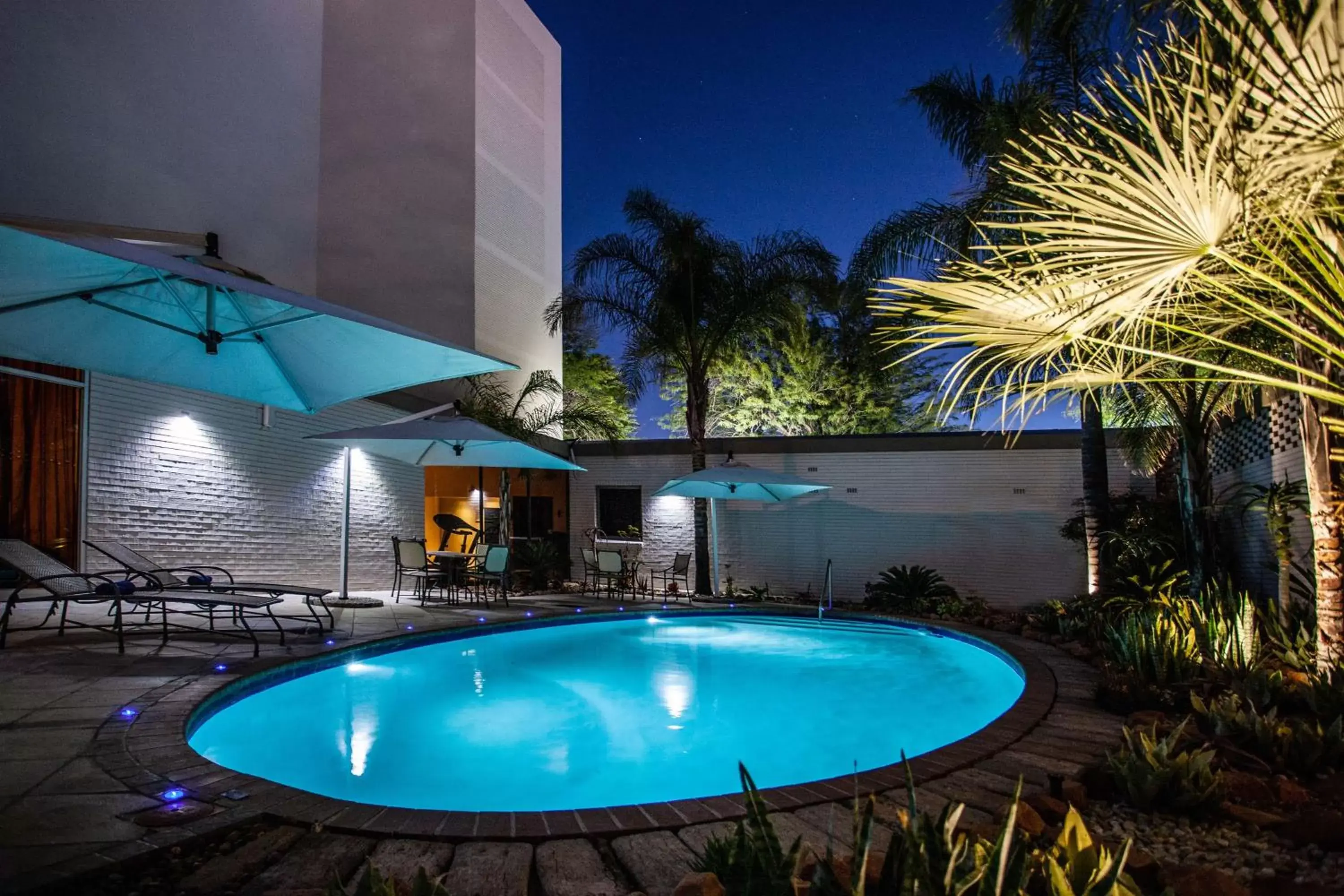 Property building in Garden Court Kimberley Property building in Garden Court Kimberley