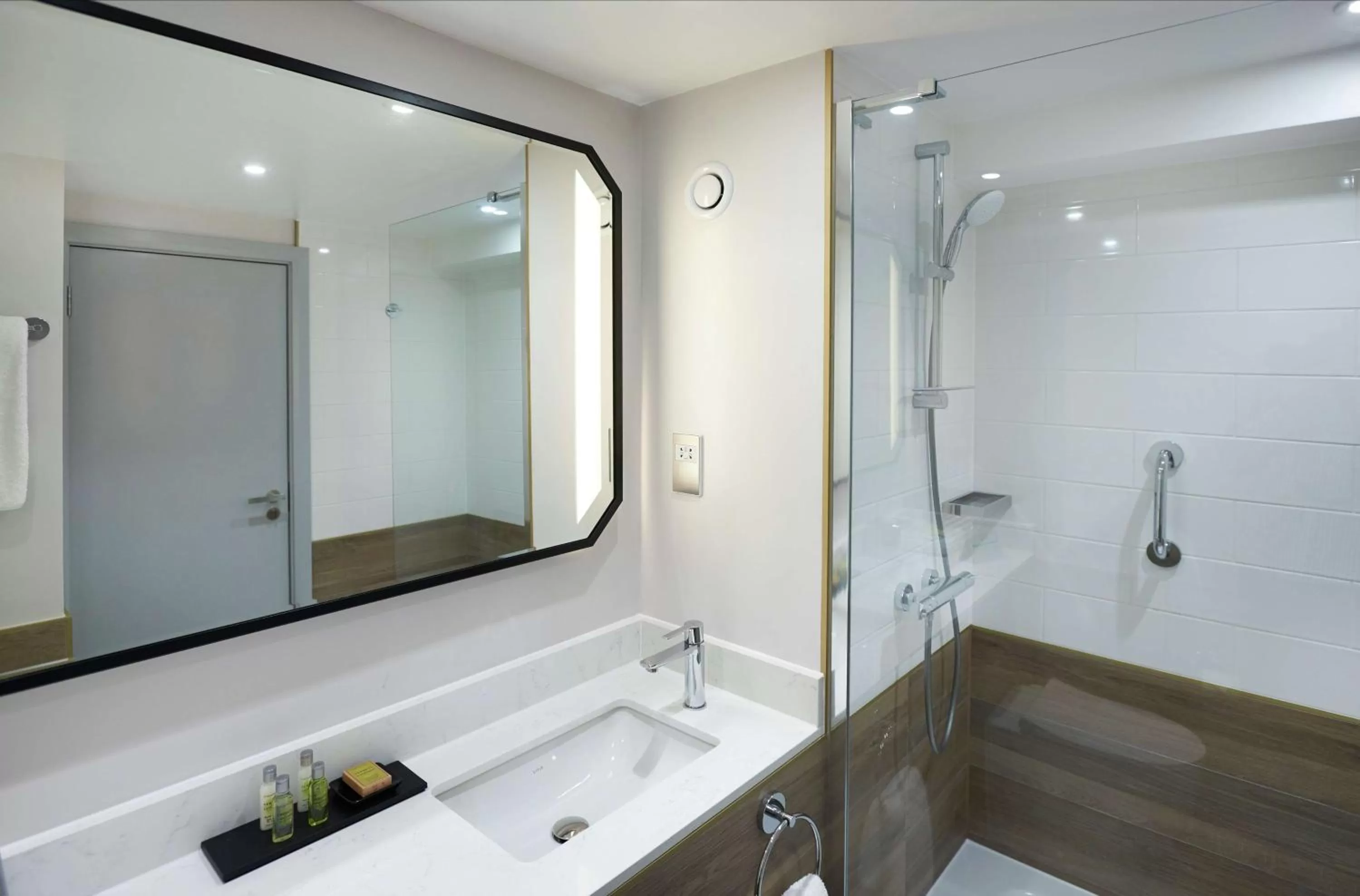 Bathroom in Hilton Cobham