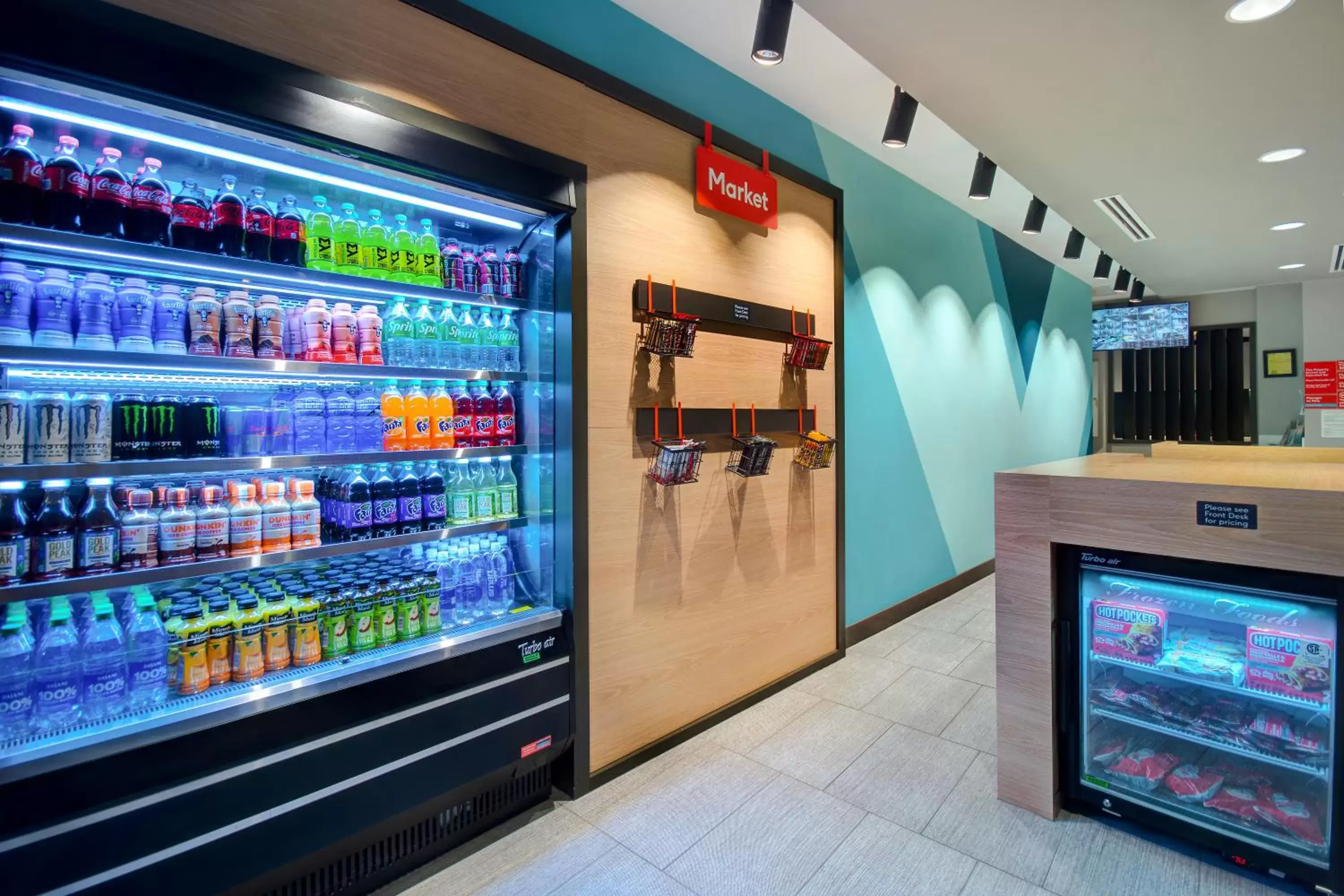 Restaurant/places to eat in avid Hotel Fort Mill - Carowinds Blvd by IHG Restaurant/places to eat in avid Hotel Fort Mill - Carowinds Blvd by IHG