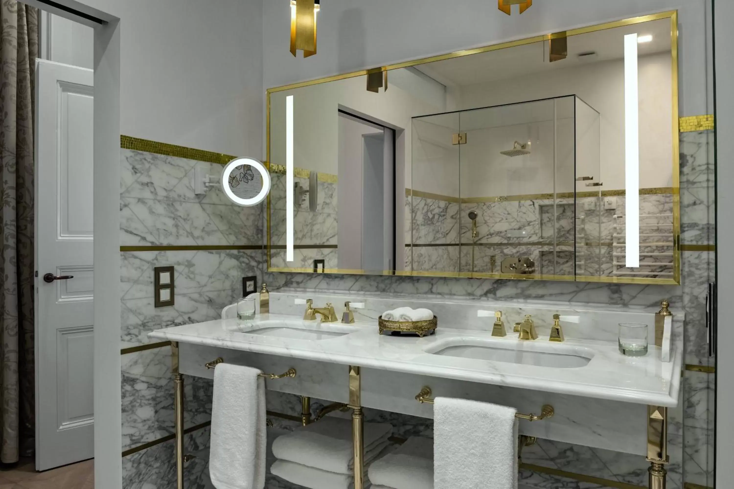 Bathroom in The Ritz-Carlton Hotel de la Paix, Geneva