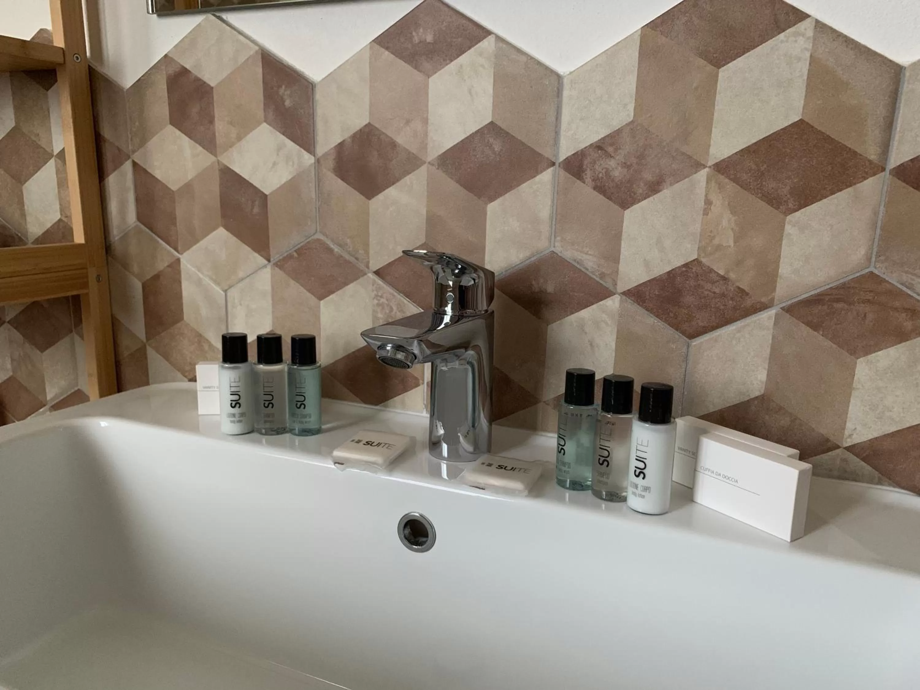 Bathroom in Sala dell Estate Guest House