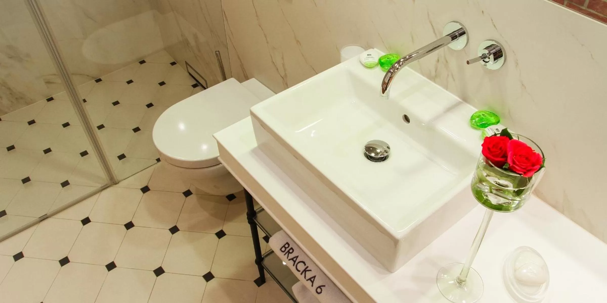 Bathroom in Apartamenty Bracka 6