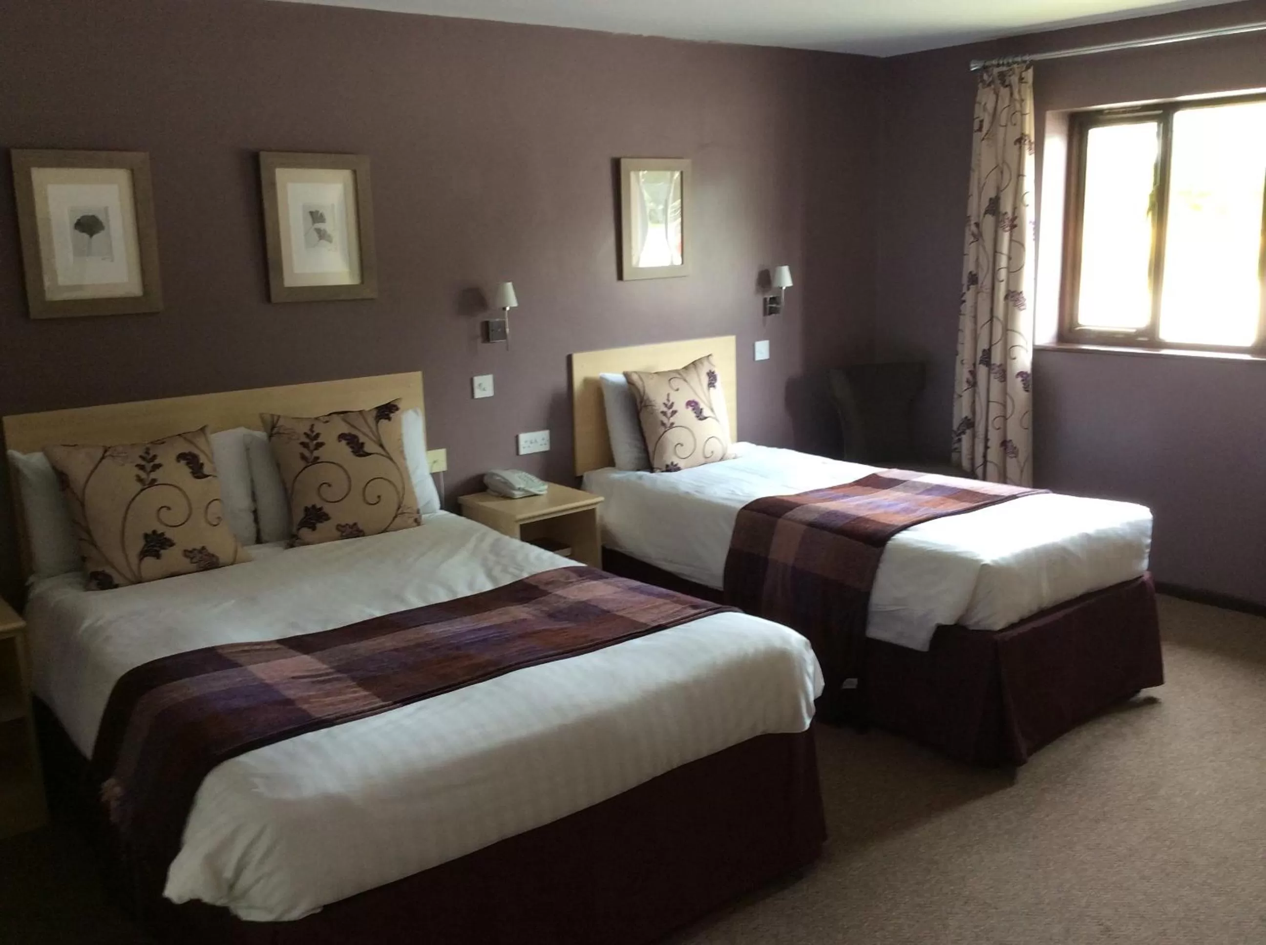 Bedroom, Bed in Yorkway Motel