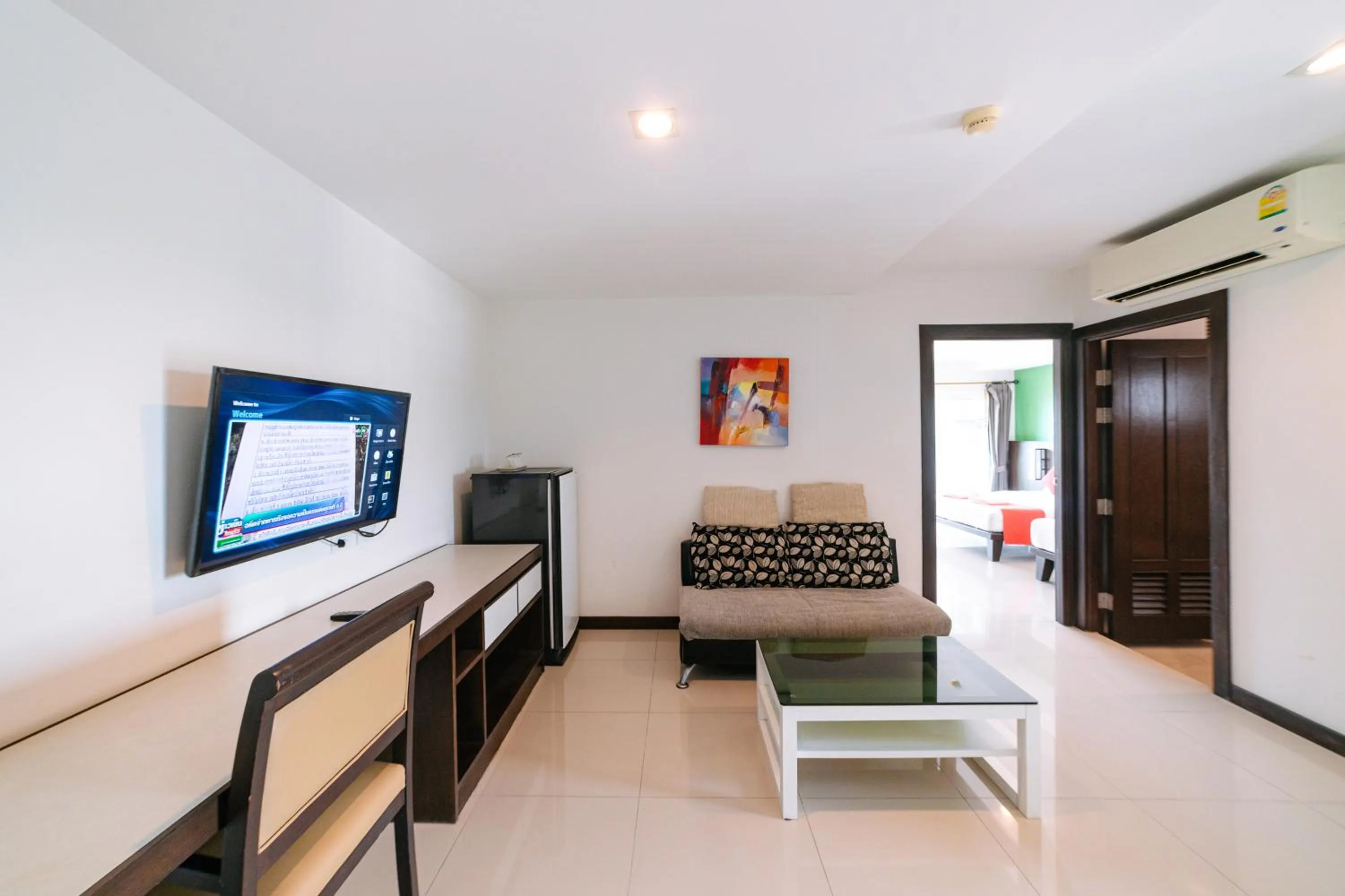 Living room in Ratana Hotel Sakdidet, PHUKET TOWN