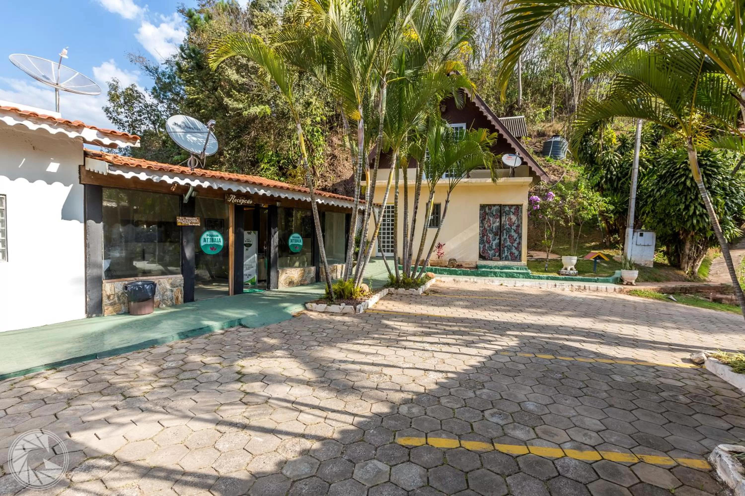 Facade/entrance in Pousada Atibaia