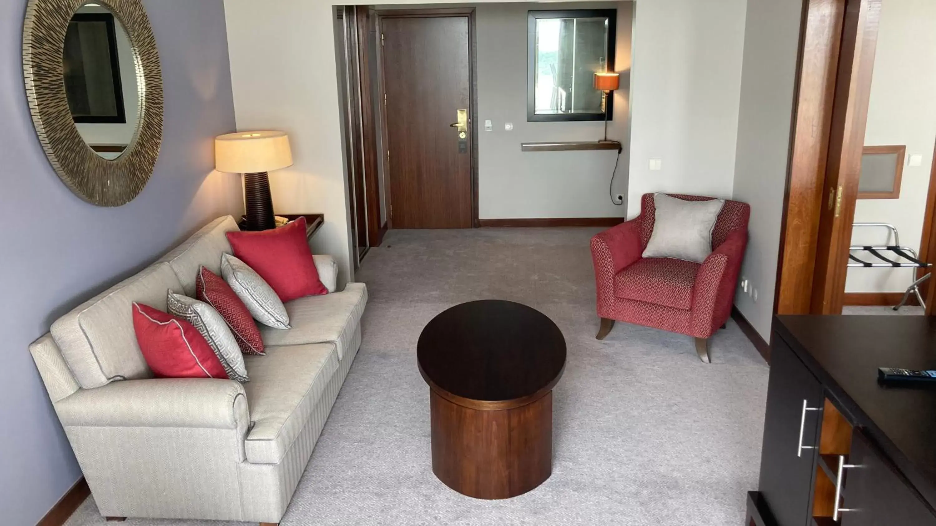 Living room, Seating Area in Santarem Hotel