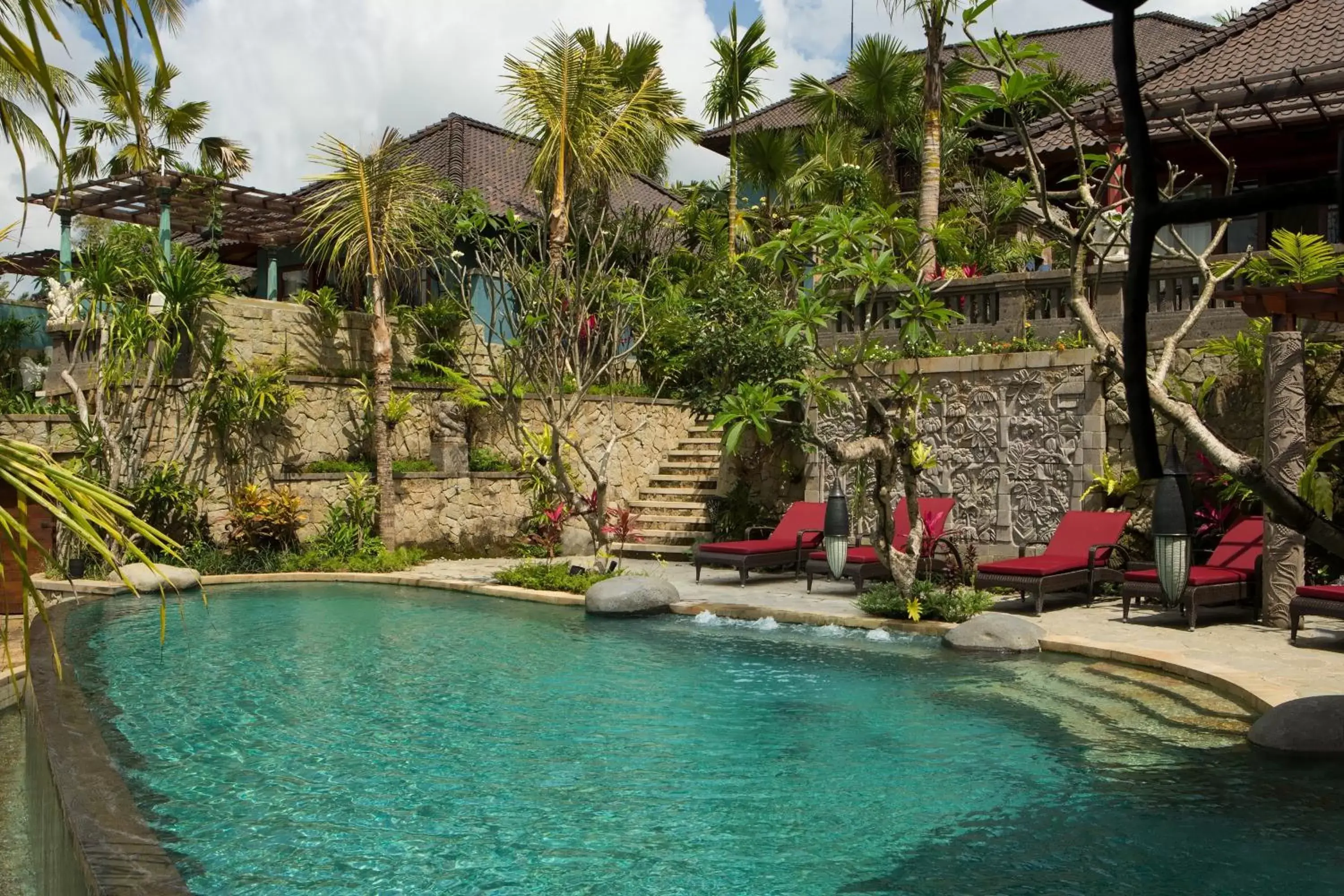 Swimming pool in Dwaraka The Royal Villas Swimming pool in Dwaraka The Royal Villas